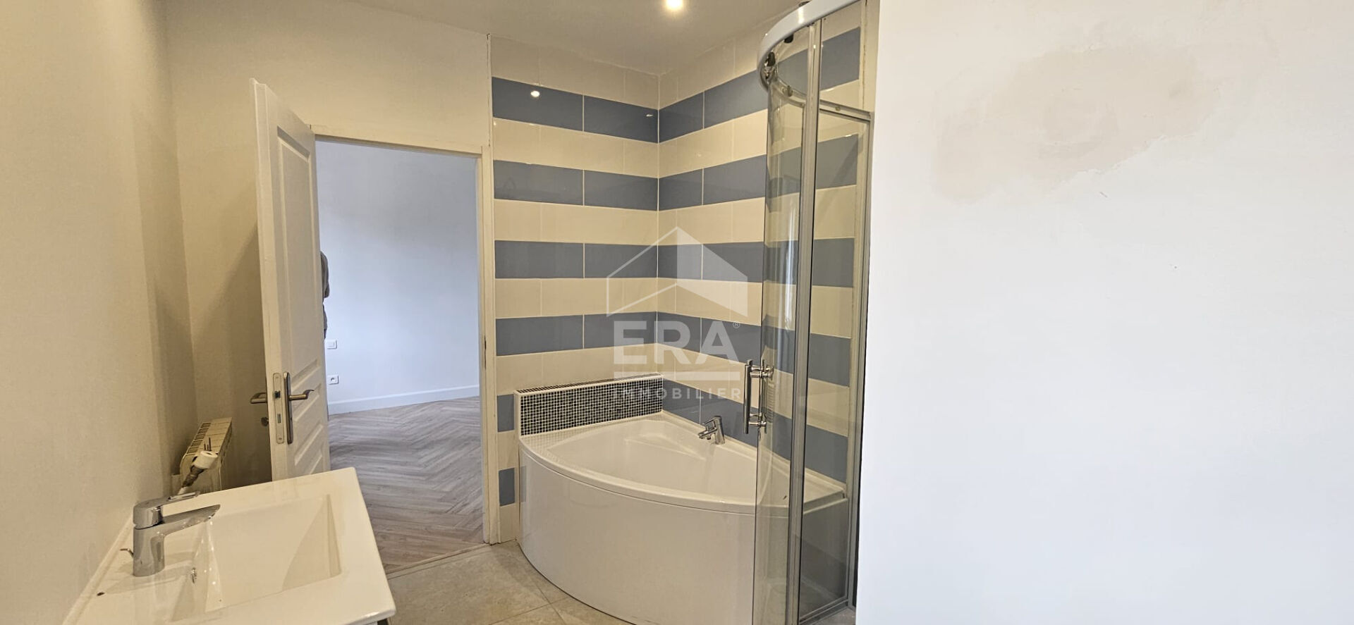 Photo Maison Limoux 6 pièce(s) 200 m2 image 6/6