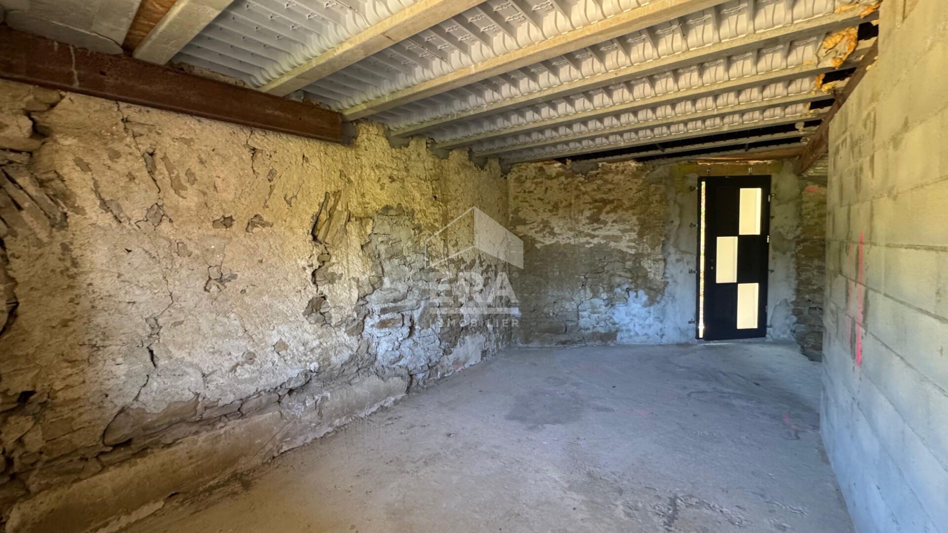 Photo Maison de 108m2 à rénover image 3/4