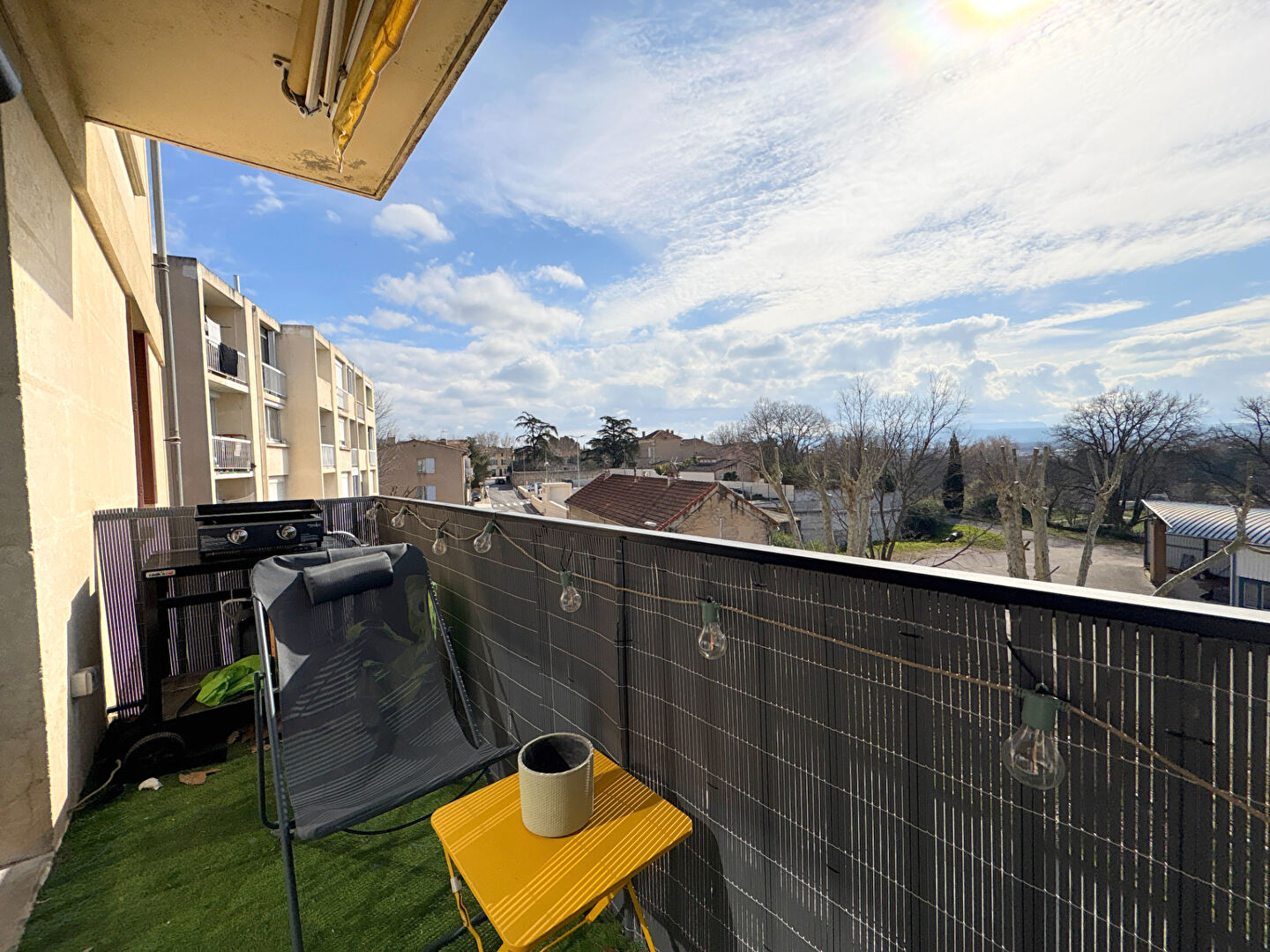 Photo À VENDRE EN EXCLUSIVITÉ PERTUIS APPARTEMENT 4 PIÈCES AVEC BALCON, GARAGE, CAVE ET STATIONNEMENT SÉCURISÉ image 4/6
