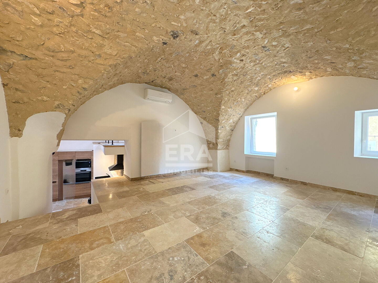A VENDRE 84360 MERINDOL APPARTEMENT DUPLEX TYPE 4 PIECES D'ENVIRON 99 M² (111 M² AU SOL) AVEC  BUANDERIE