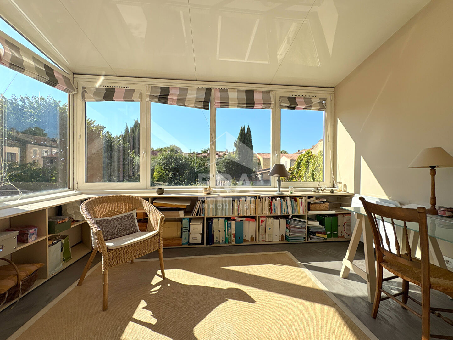 Photo A VENDRE 84120 PERTUIS MAISON DE VILLE TYPE 6 PIECES D'ENVIRON 162M² AVEC JARDIN ET CAVE image 6/6