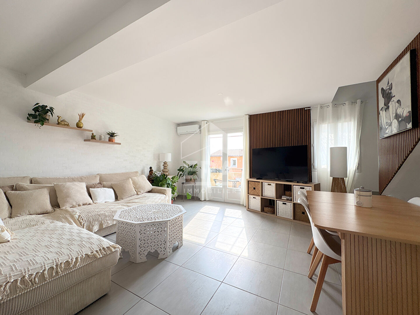 Photo A VENDRE 84120 PERTUIS APPARTEMENT DUPLEX TYPE 4 PIECES D'ENVIRON 66 M² LOI CARREZ  (98M² AU SOL) AVEC BALCON ET STATIONNEMENT image 2/6