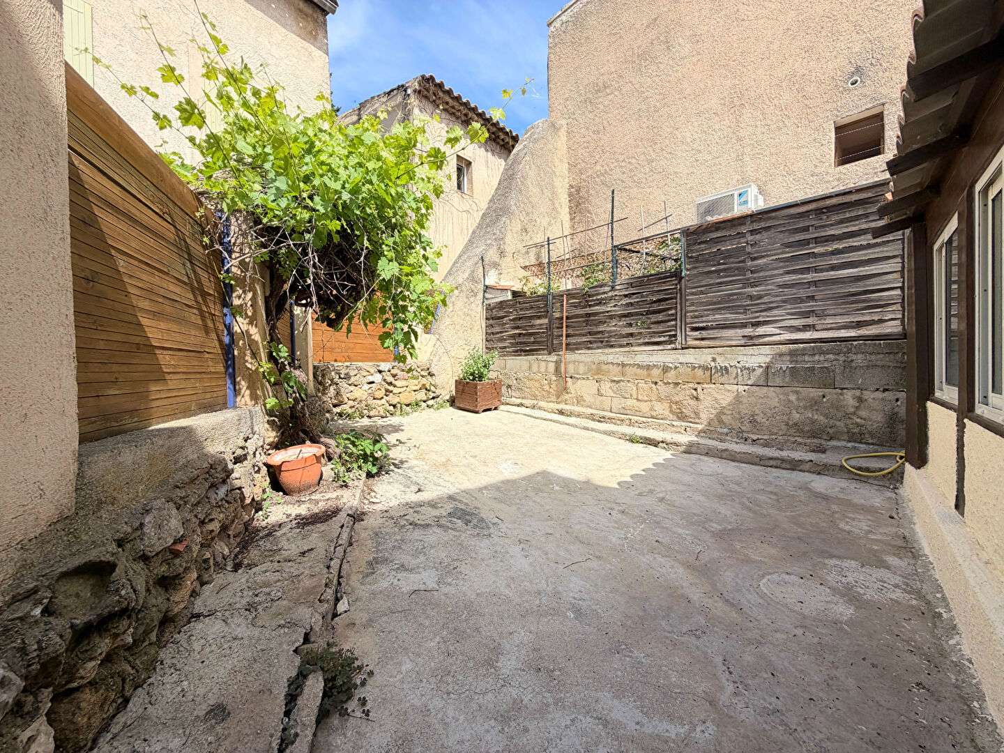Agence immobilière de ERA VAL DE DURANCE IMMOBILIER - ERA VAL DE DURANCE IMMOBILIER
