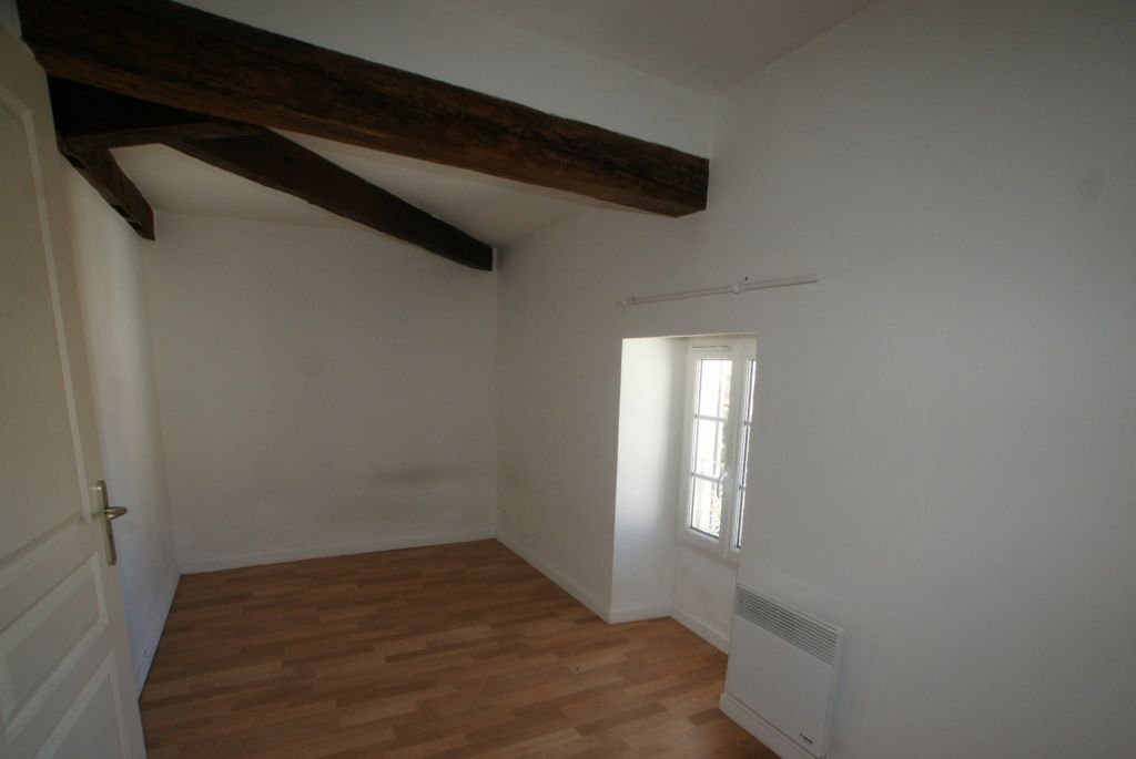 Photo Appartement à louer image 2/4