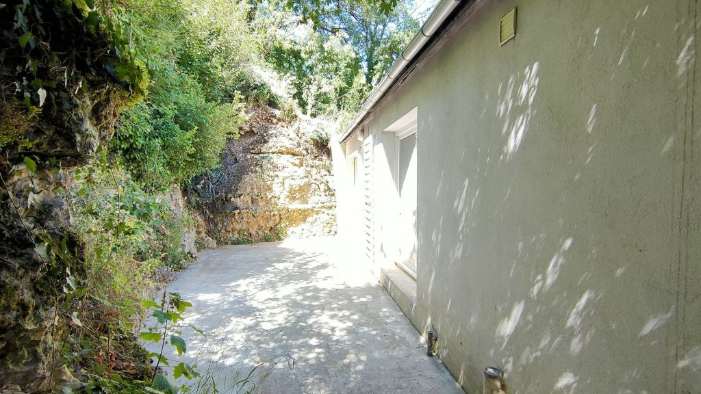 Photo Maison avec vue sur la Charente image 2/6