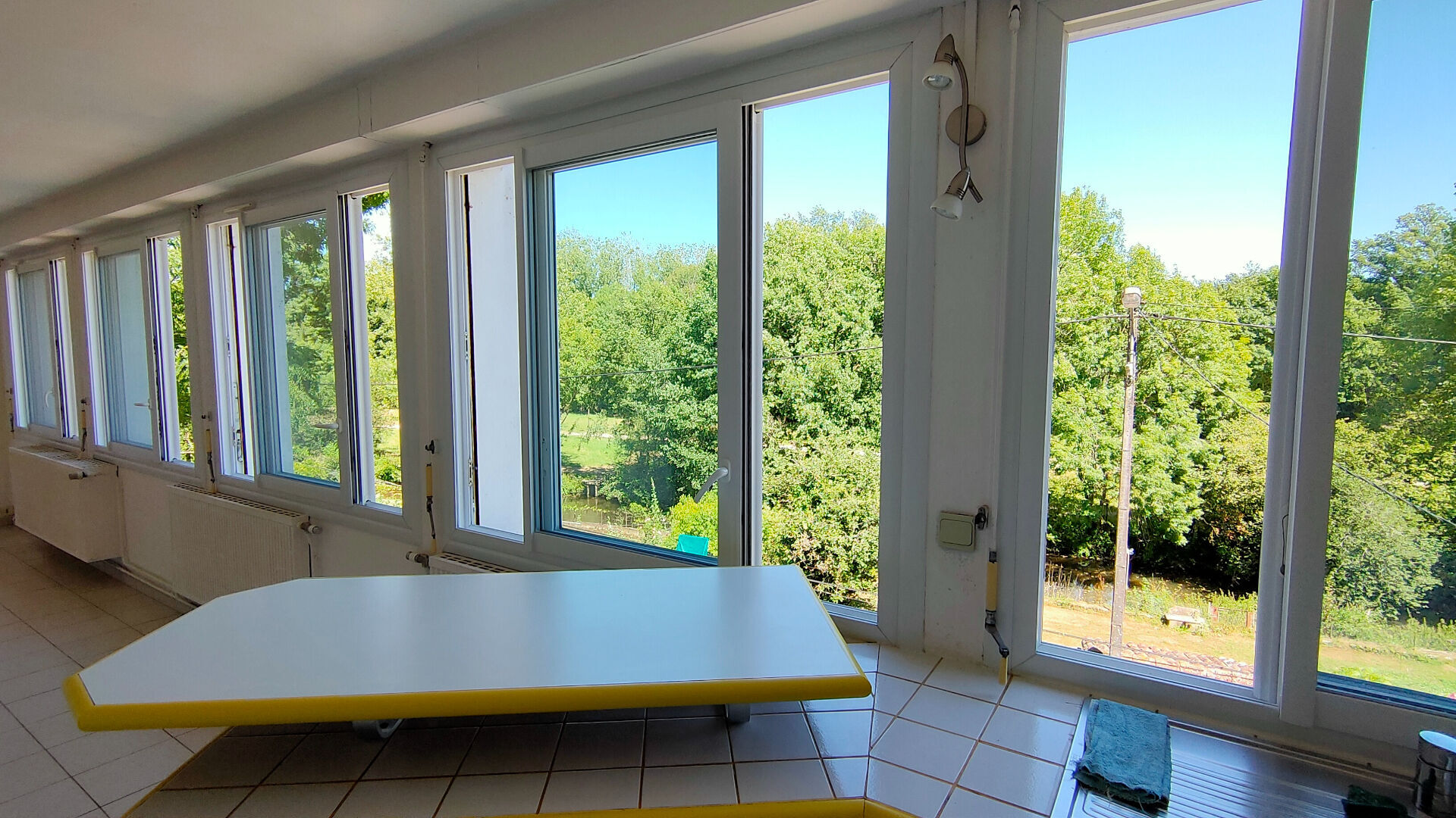 Photo Maison avec vue sur la Charente image 5/6