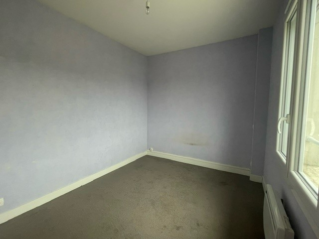 Photo Maison à Louer à Chaunay image 6/6