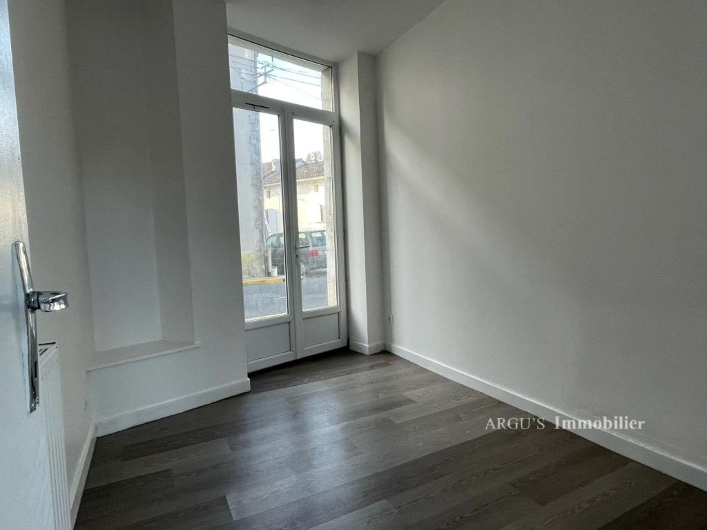 Photo Appartement à Louer Civray image 5/5