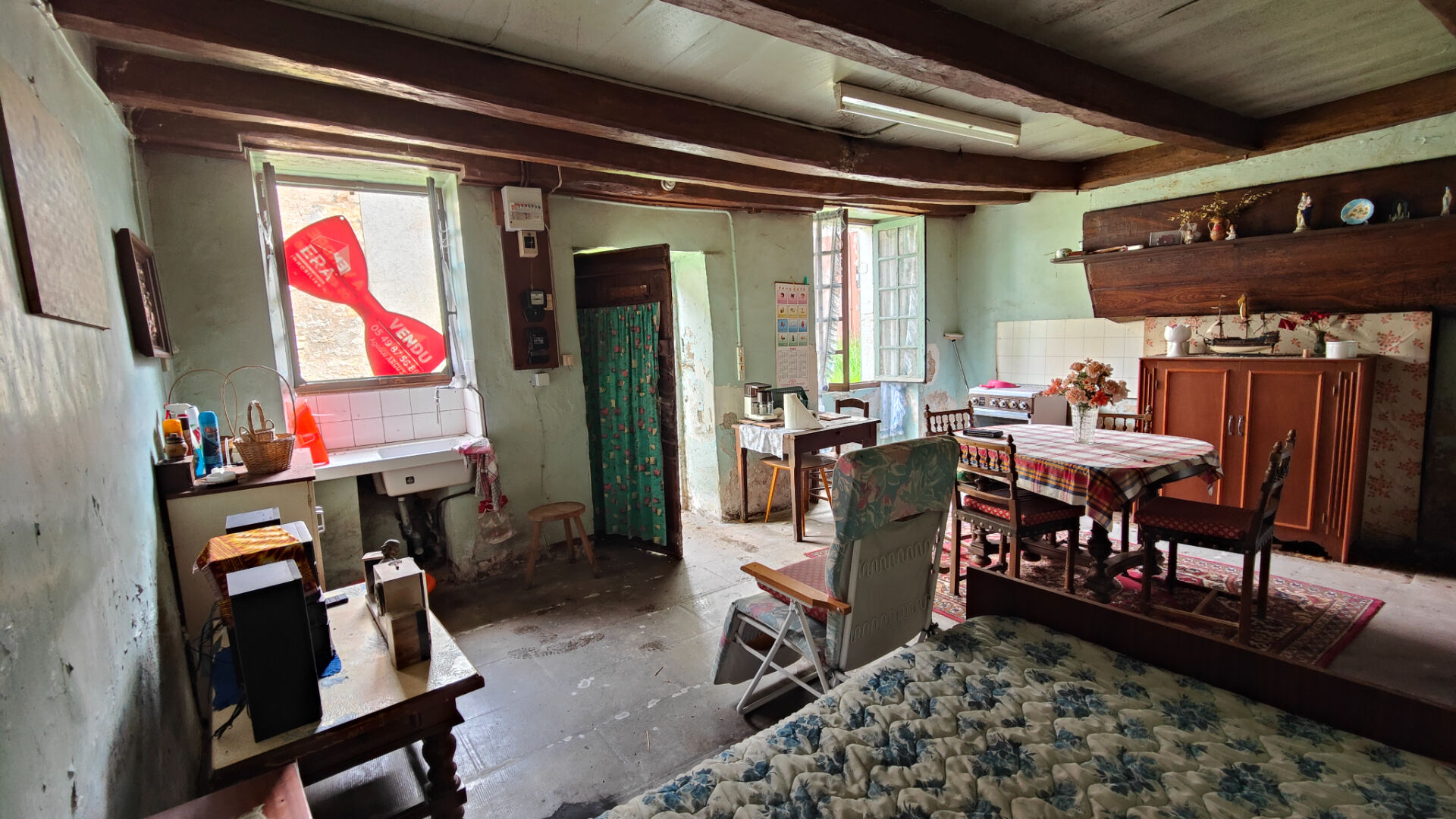 Photo Maison à rénover sur la commune de Chatain image 4/6