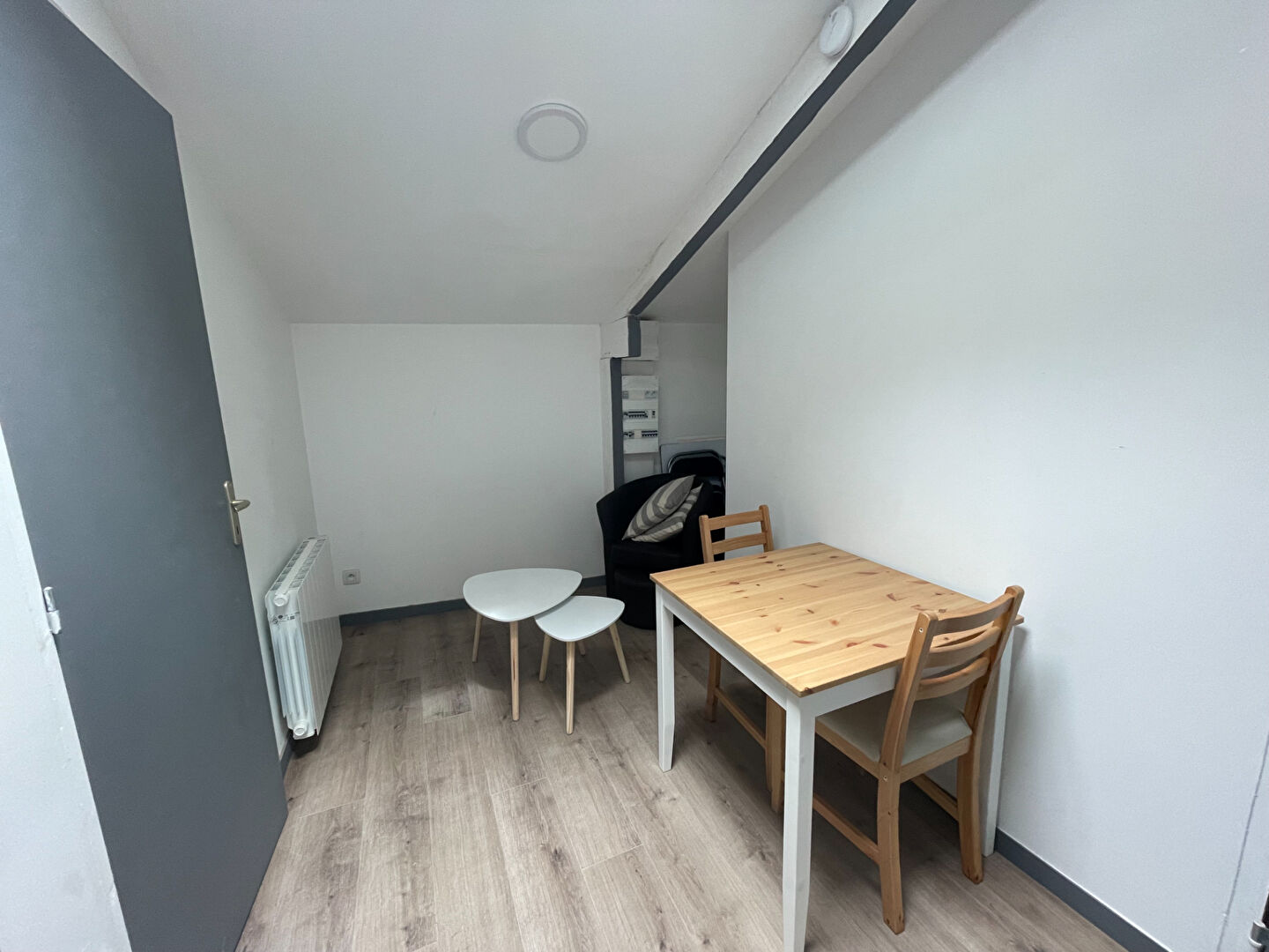 Photo Appartement à louer à Ruffec image 2/3