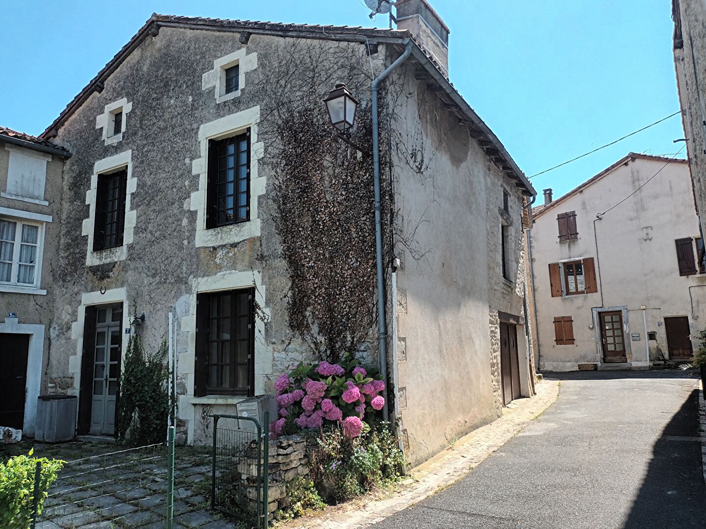Photo Maison Charroux image 2/6