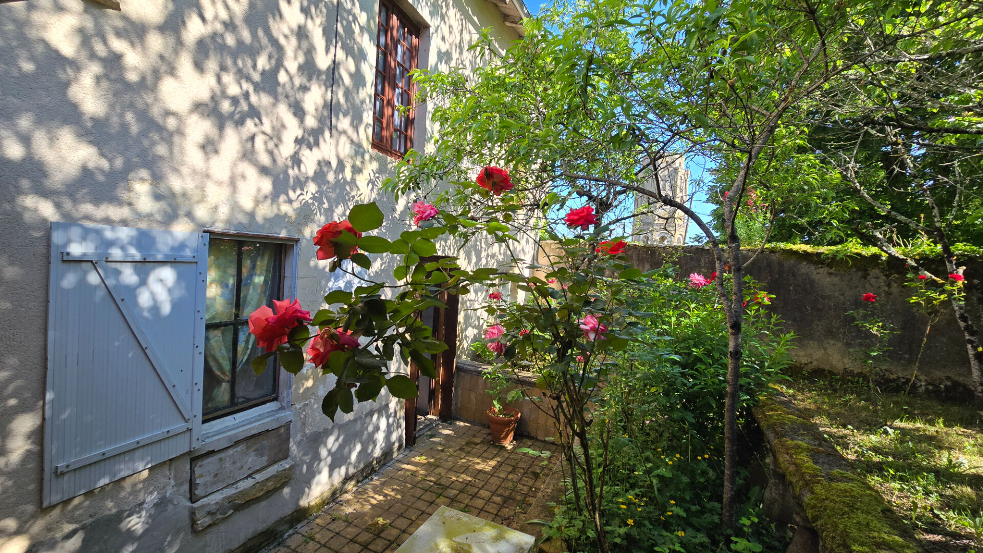 Photo Maison Charroux image 1/6