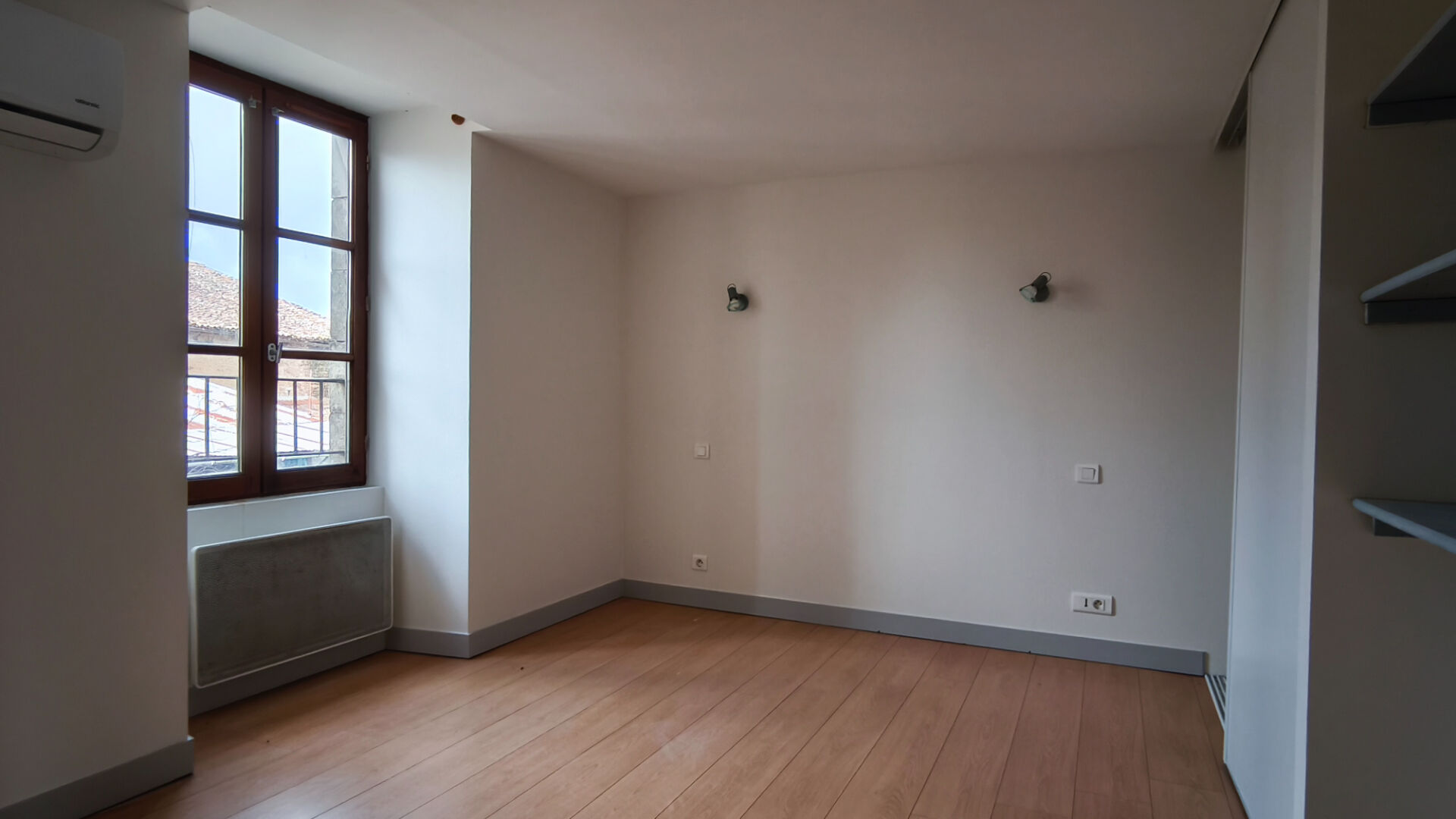 Photo Maisons Romagne 9 pièce(s) 209 m2 image 6/6