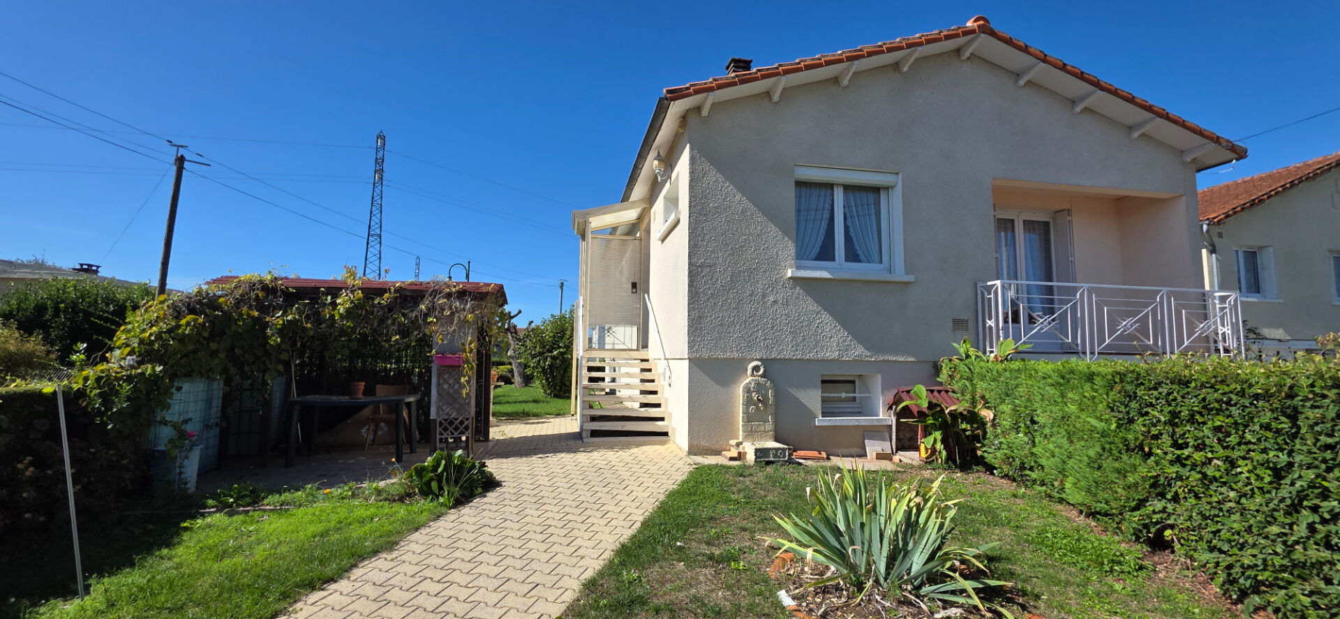 Pavillon sur sous-sol