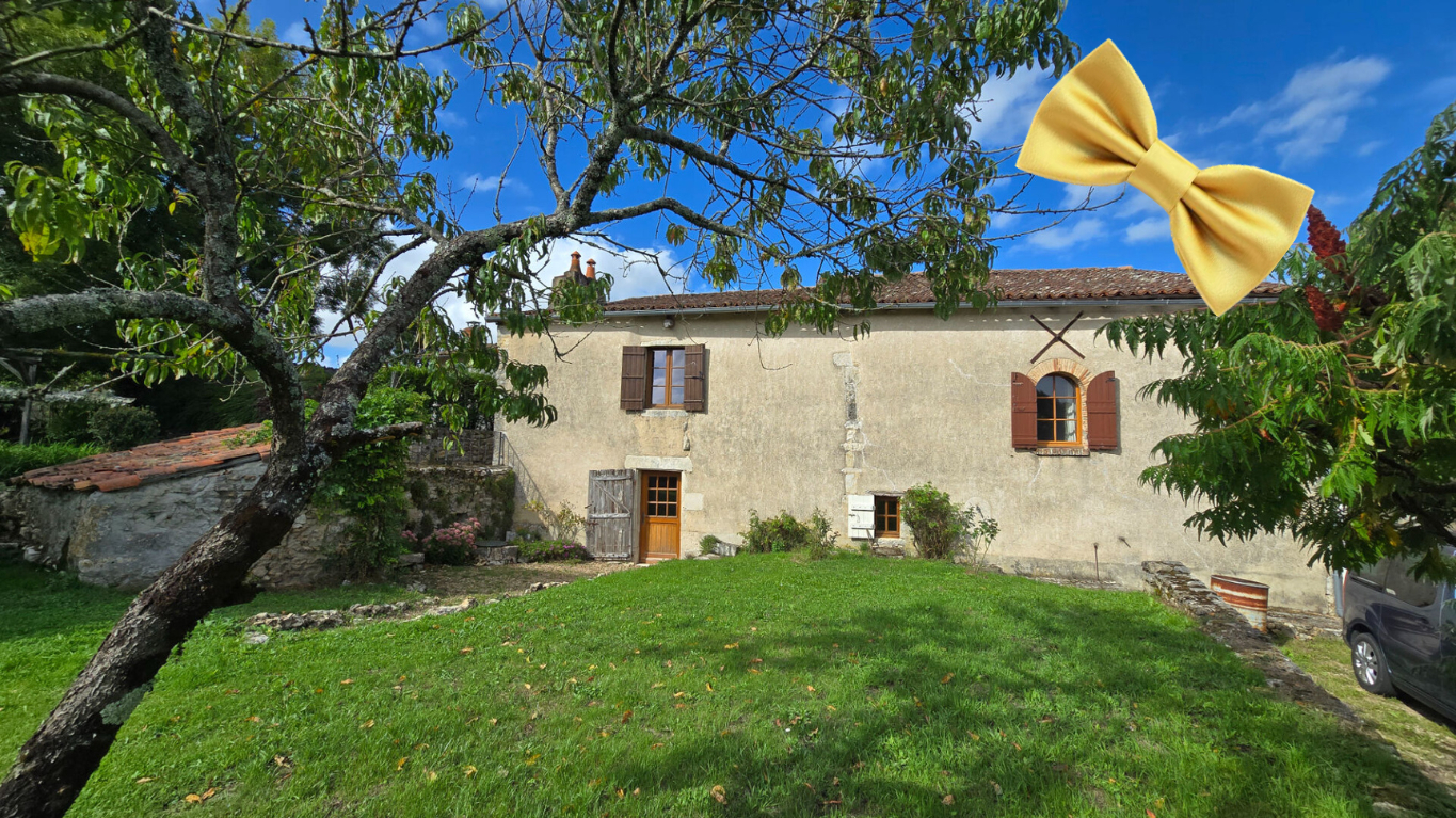 Photo Belle demeure à  Charroux image 1/6