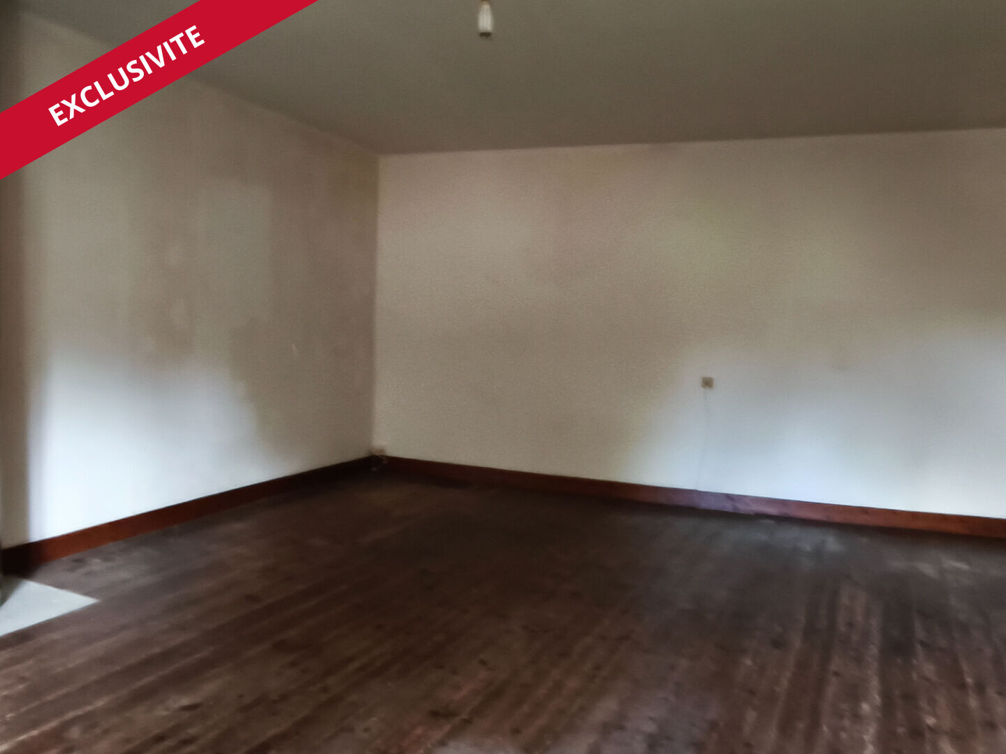 Photo Maison à rénover sur Civray image 5/6