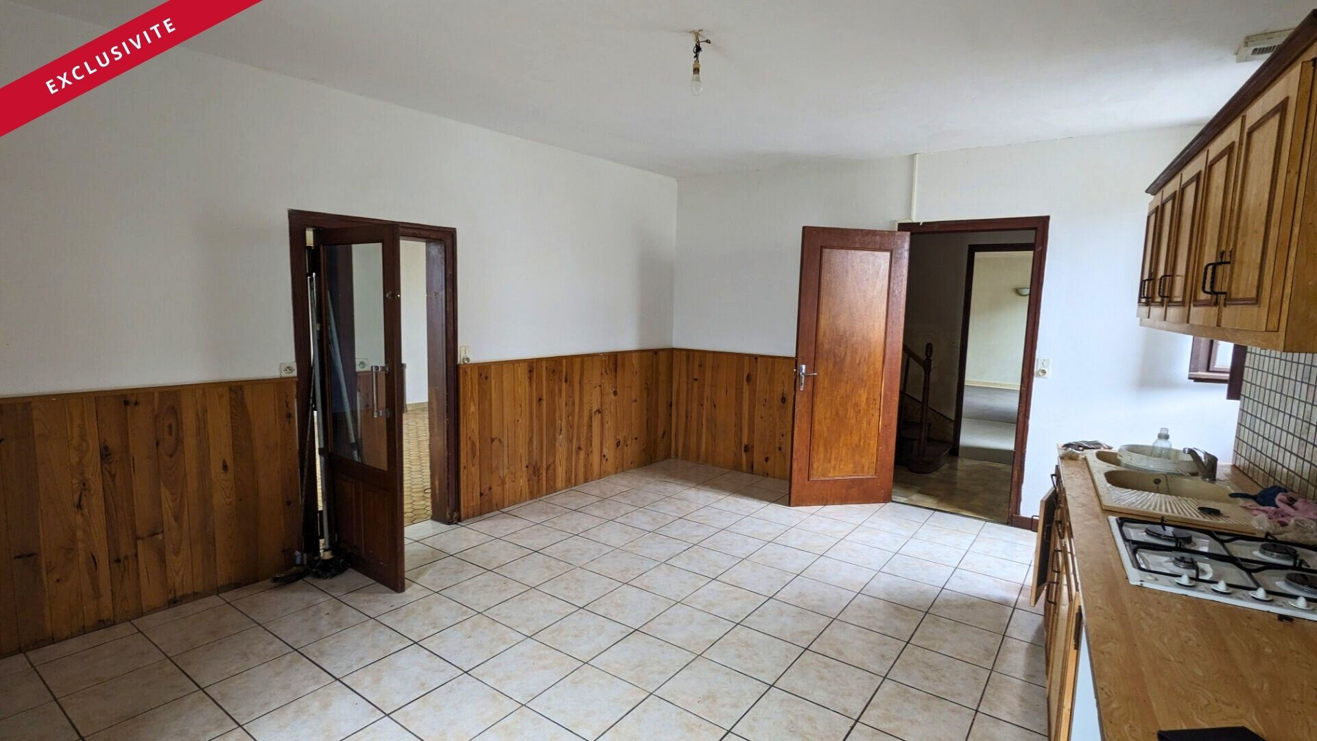 Photo Grande maison de bourg - Saint Romain image 2/6