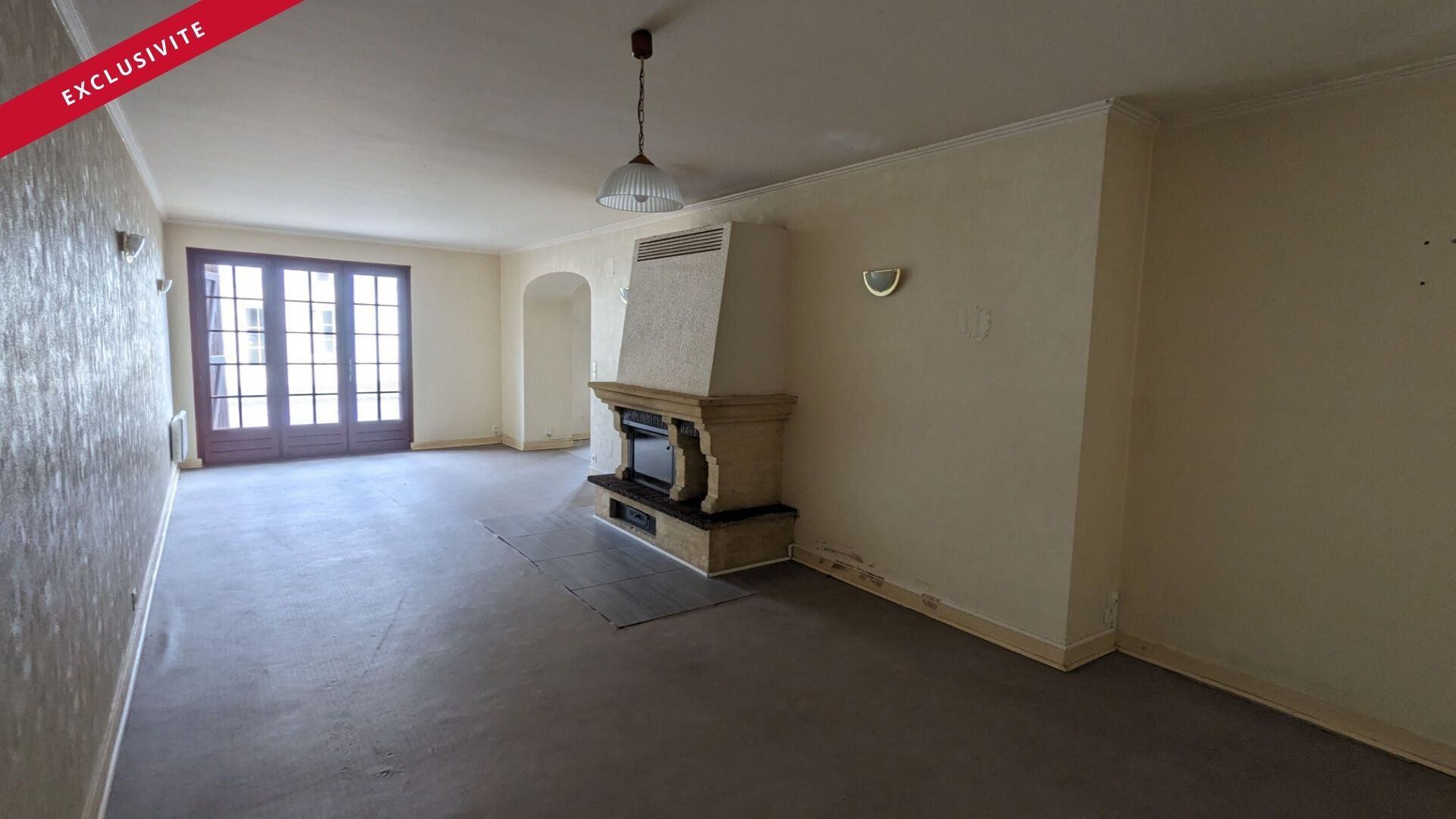 Photo Grande maison de bourg - Saint Romain image 4/6