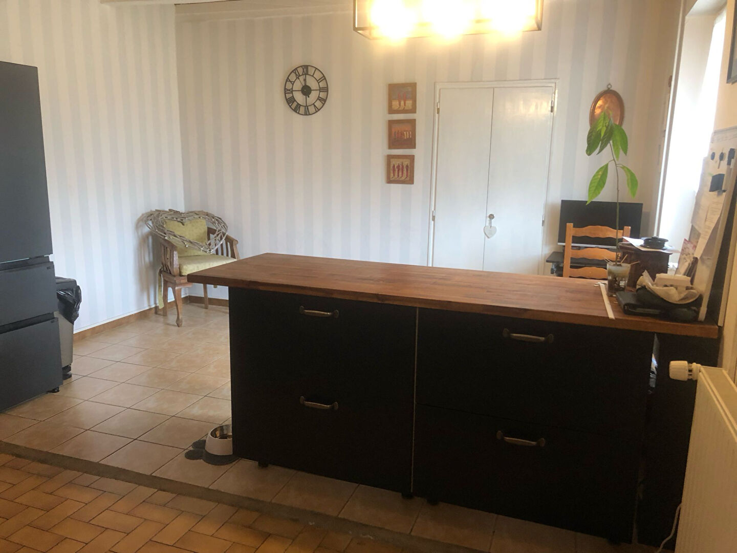 Photo Maison Pleuville 6 pièce(s) 257 m2 image 3/6