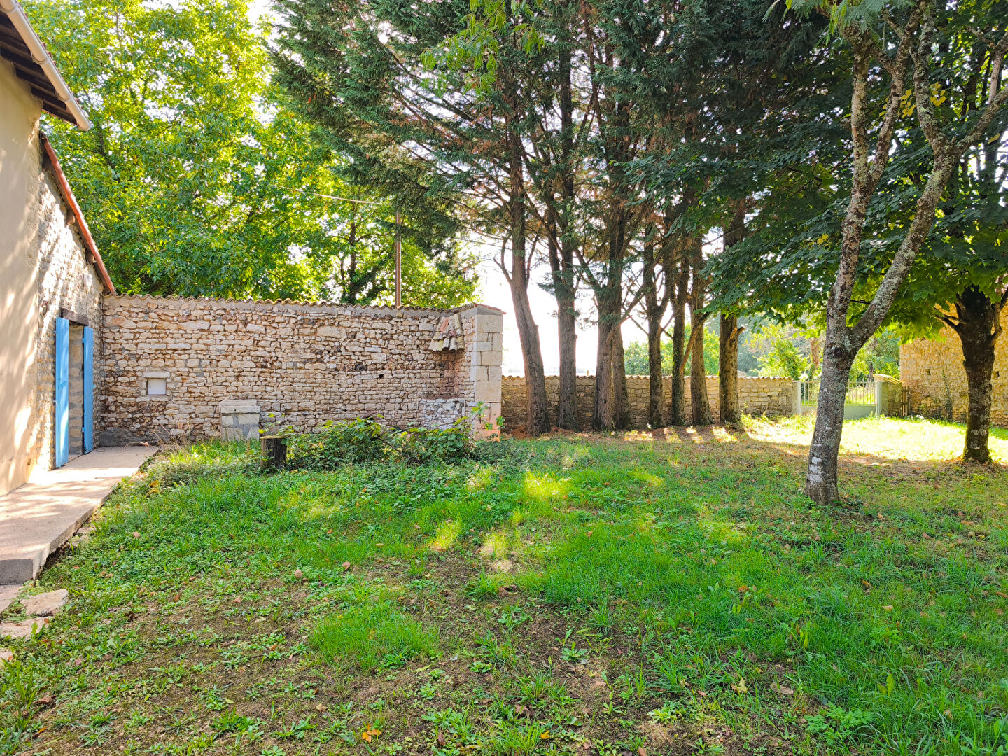 Photo Maison Brux 5 pièce(s) 156 m2 image 6/6