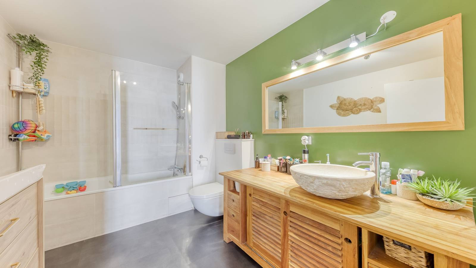 Photo A vendre château de Malnoue, très beau 2 pièces avec terrasse, cave et parking ! image 6/6