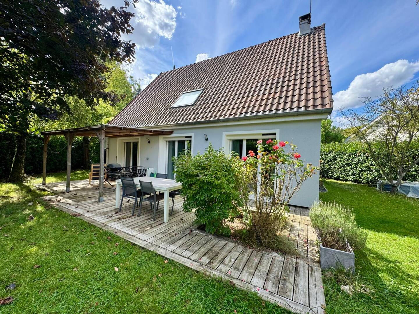 A vendre maison indépendante de type 