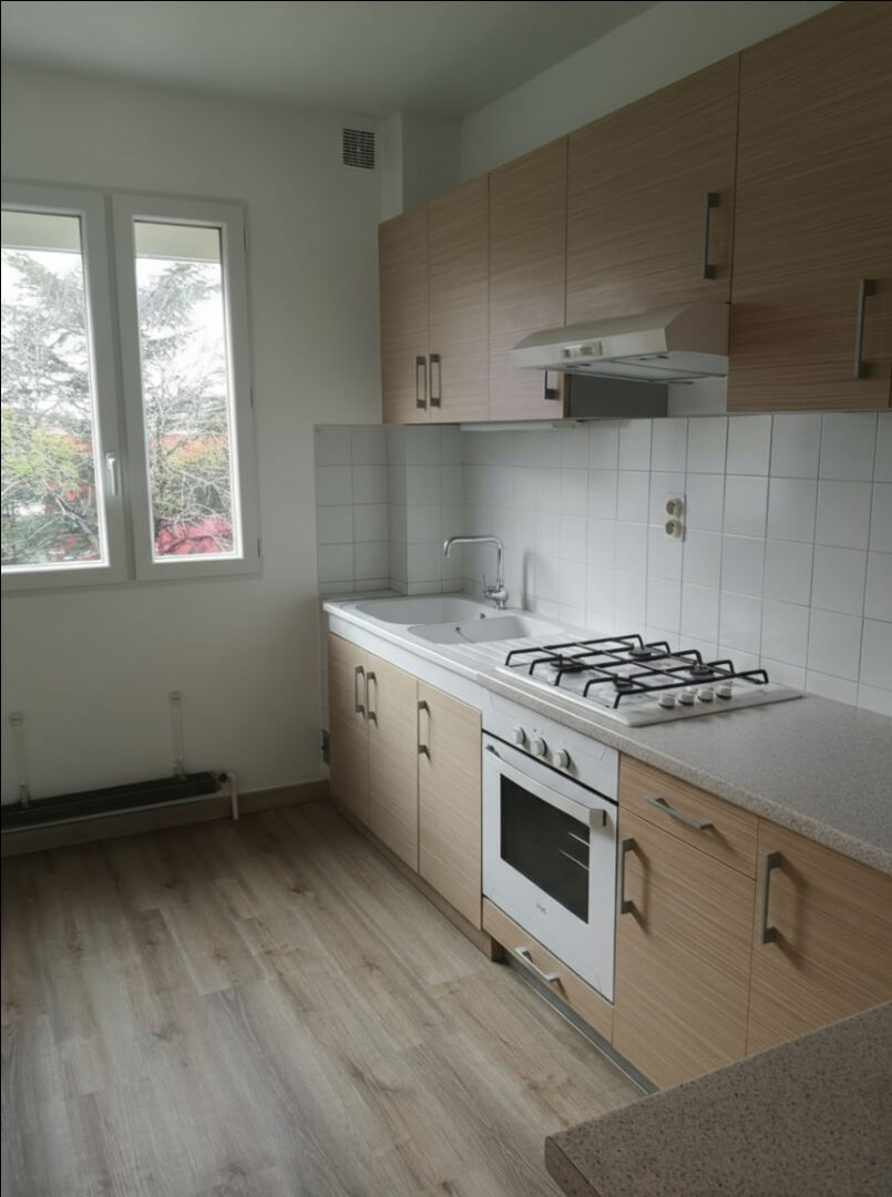 Photo Bel appartement T3 Balcon, Résidence Onet le château image 2/6