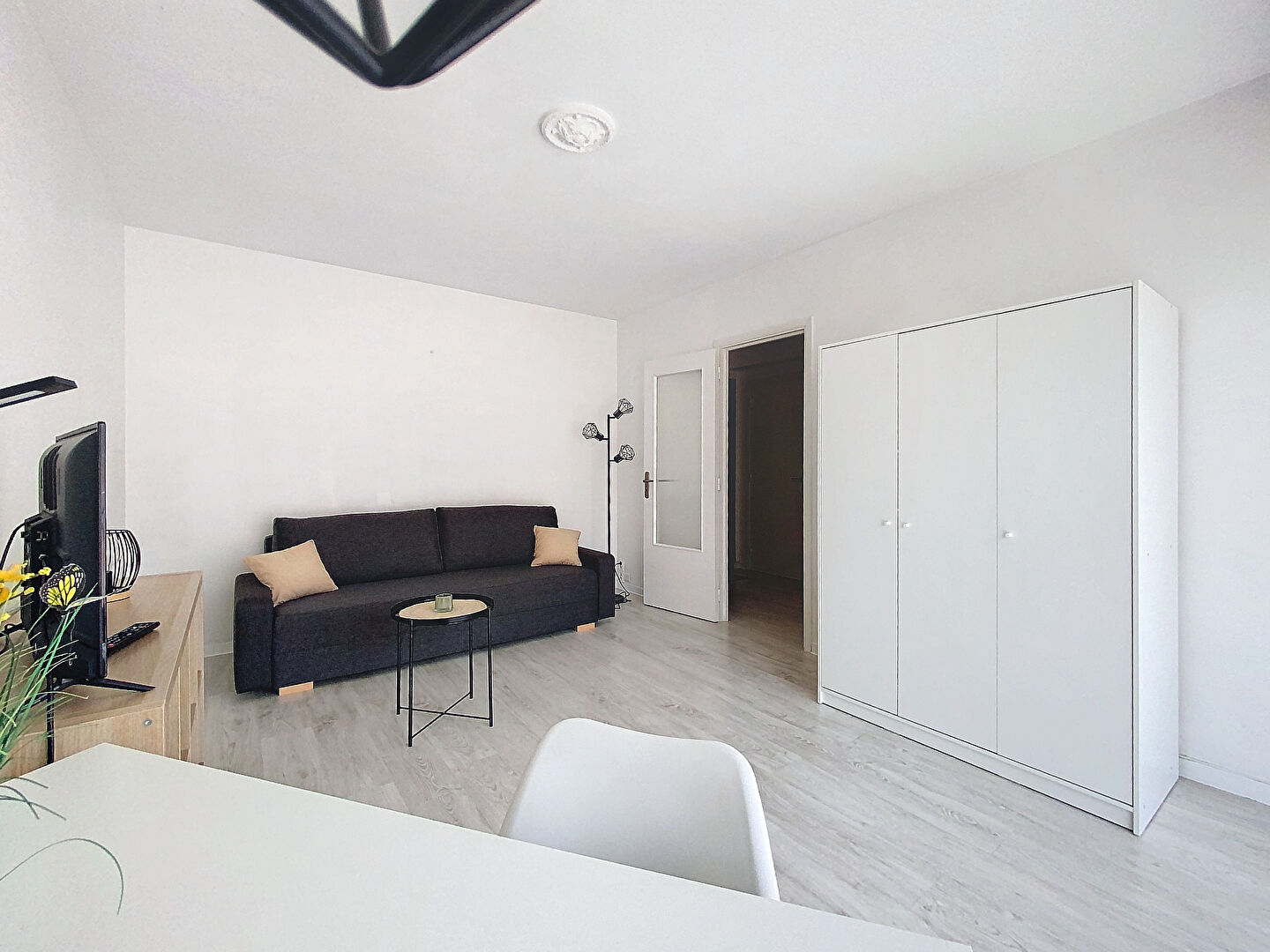 A louer studio F1 meublé à Nice Nord de 31.14 m2 avec Balcon
