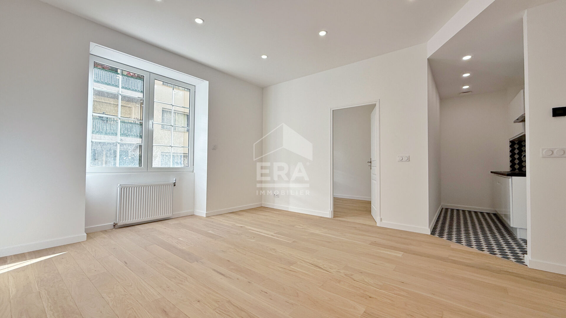 Photo T2 Nice-Centre 46 m2 image 1/6