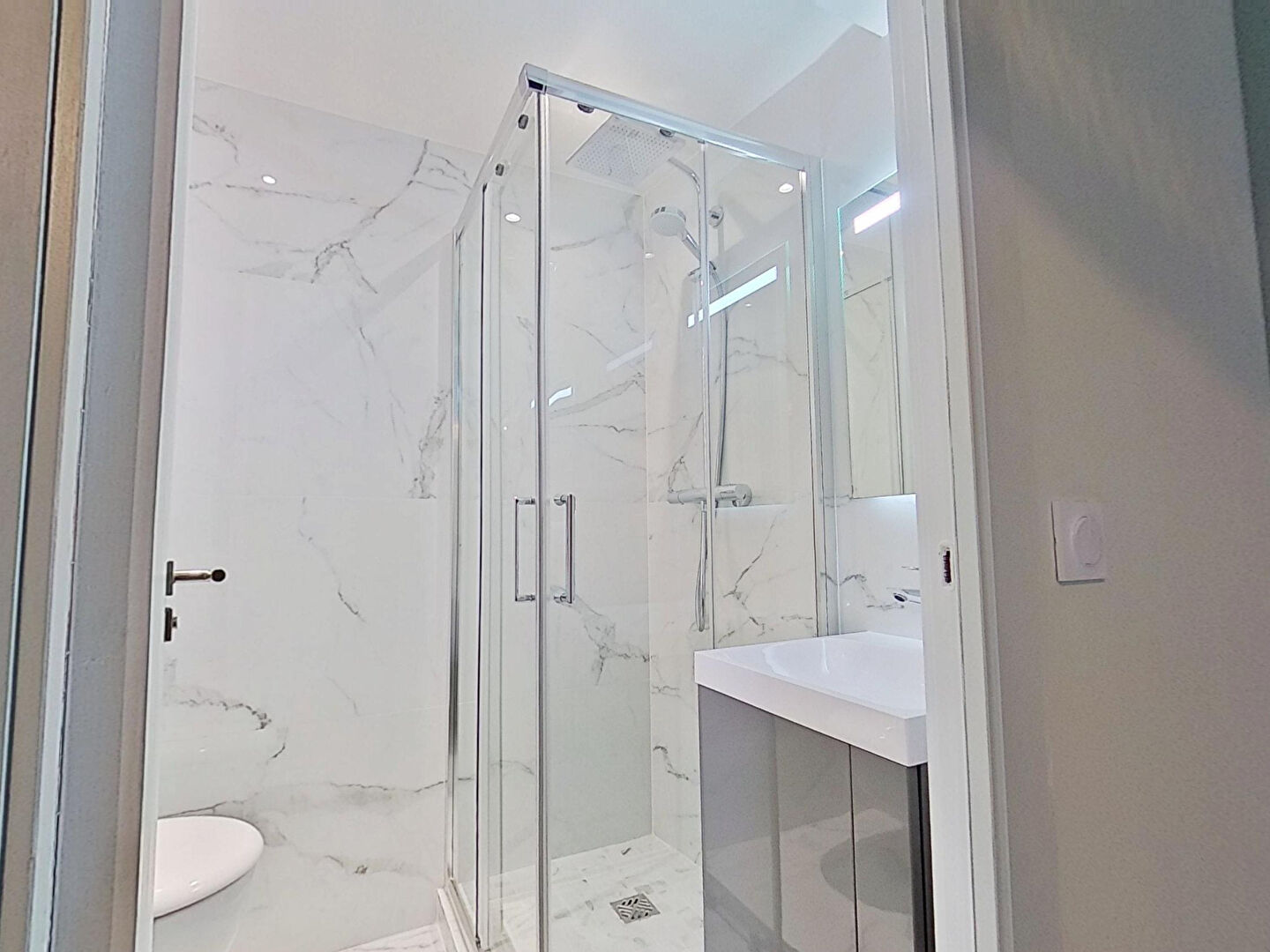 Photo 2P hyper centre - 28m2 image 5/5