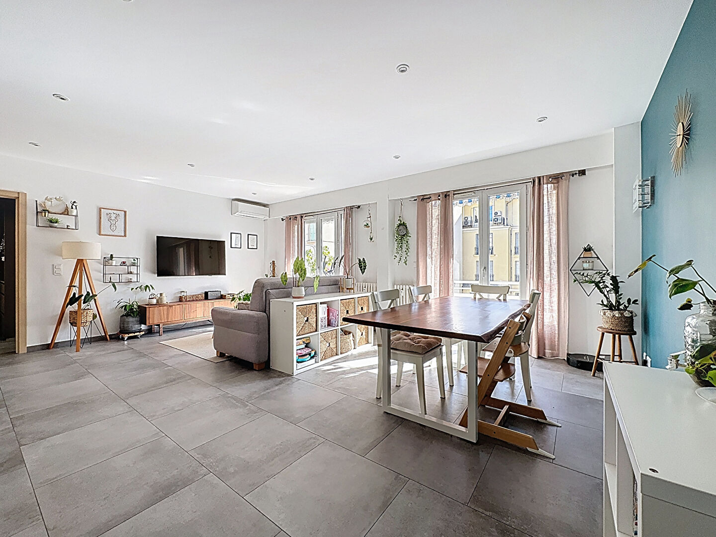 Spacieux 3 pièces traversant à deux pas de la mer