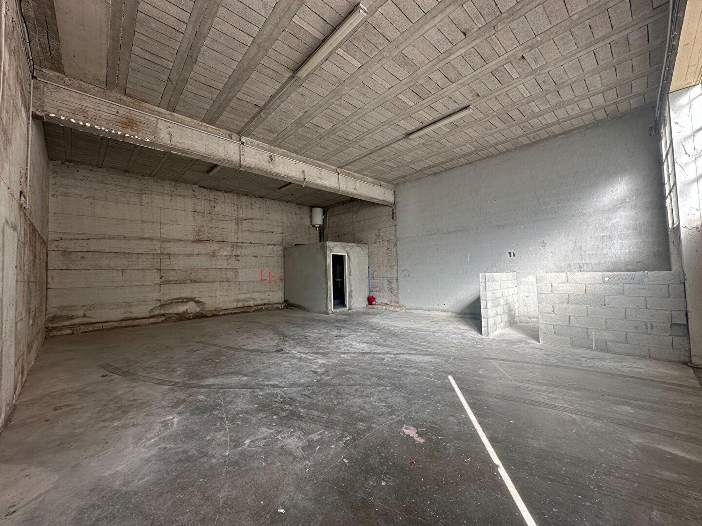 Photo Entrepôt 104m² Nice Est image 4/6