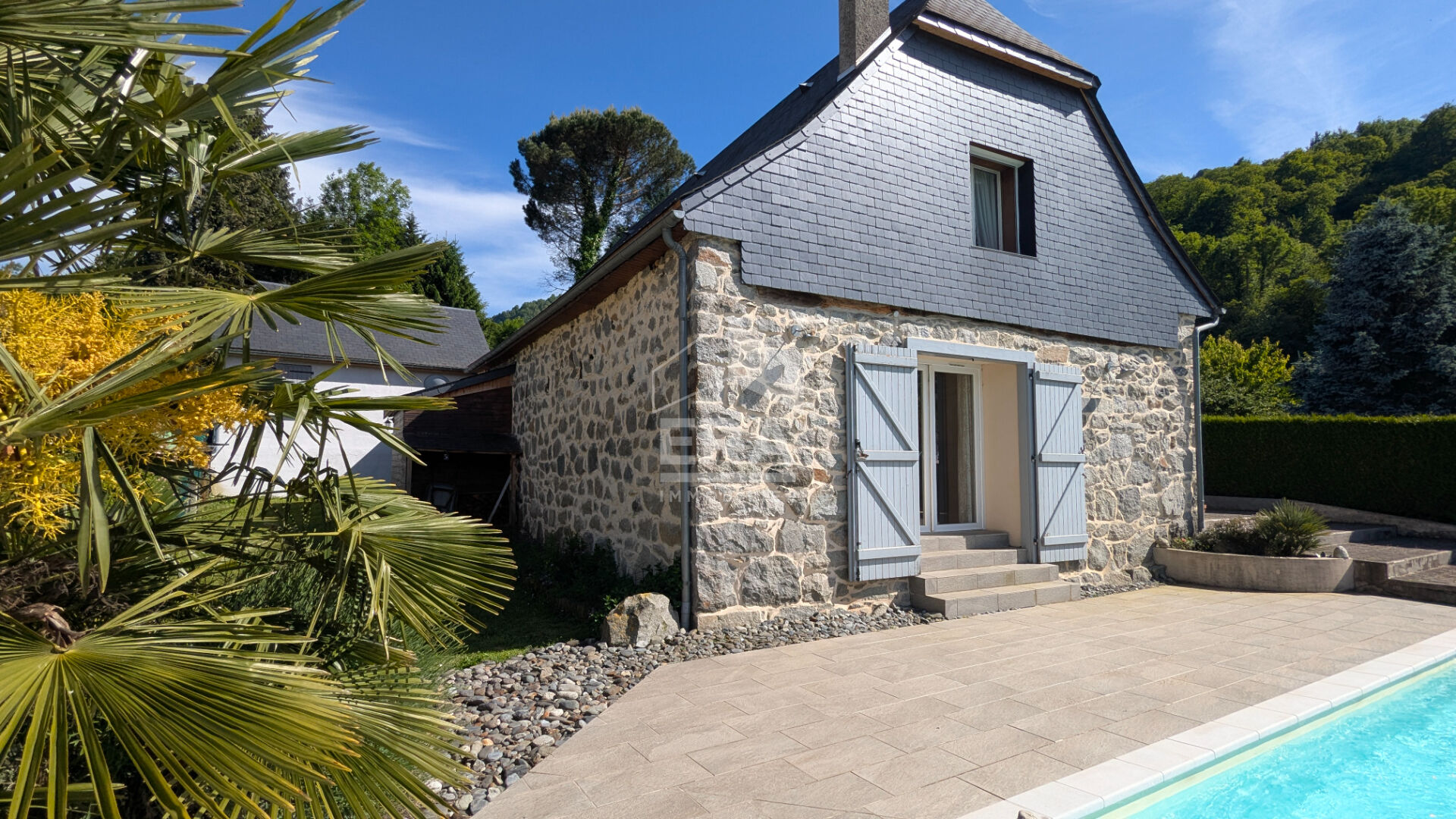 Photo Maison de caractère à Vendre à Arcizans Avant - Référence 577 image 2/6