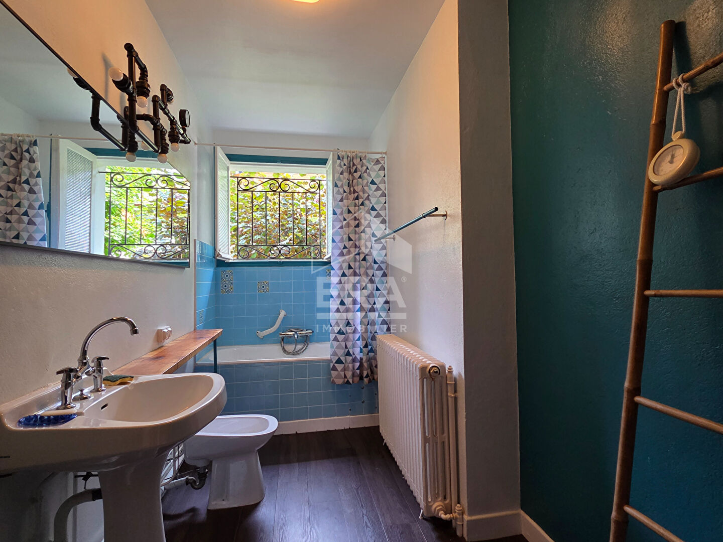 Photo Maison spacieuse à vendre à Cauterets - 5 chambres et jardin! image 5/6