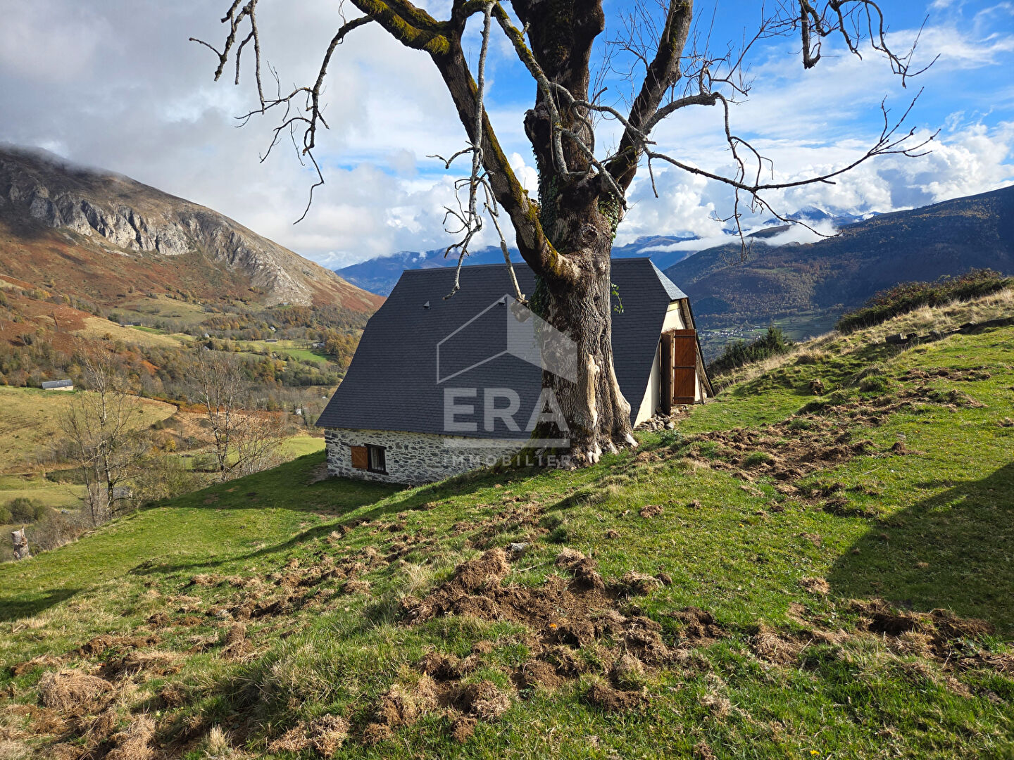 Grange aménagée Gaillagos 3 pièces 89 m2