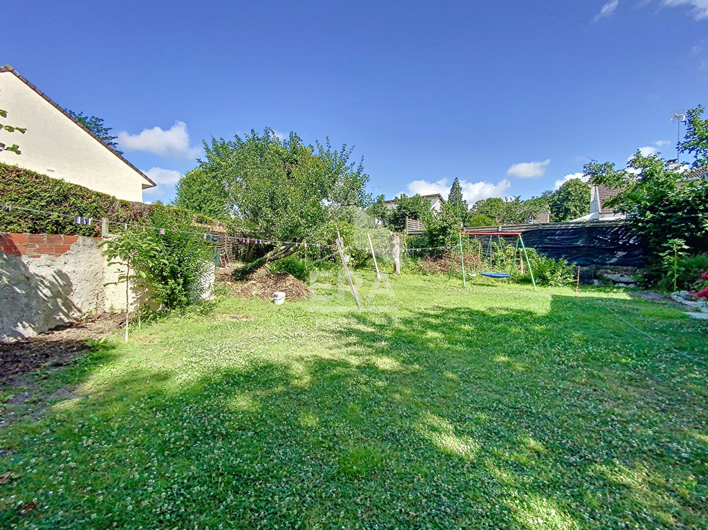 Photo Terrain à LUZARCHES de 356m² image 3/6