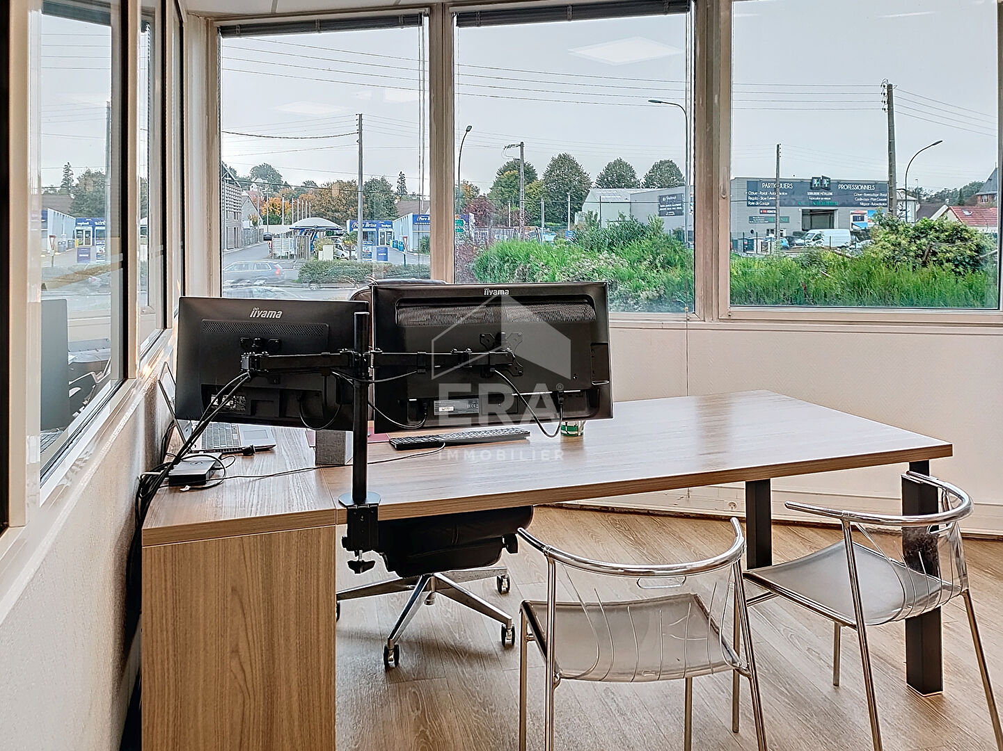 Photo A LOUER  GRAND ESPACE DE BUREAUX A CHAUMONTEL 95270 image 6/6