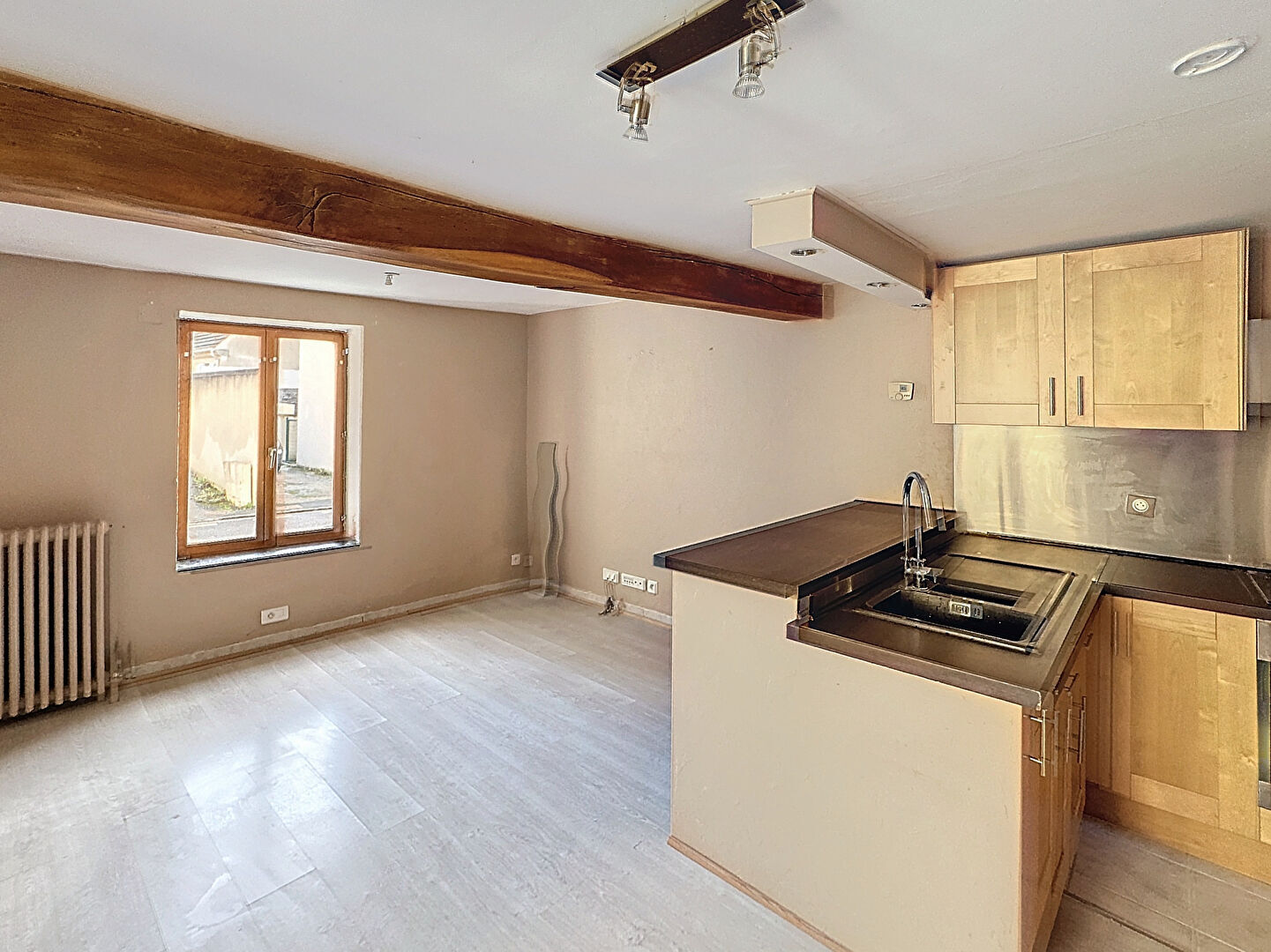 Photo Charmante maison de ville au coeur de Belloy-en-France ? Exclusivité ! image 2/6