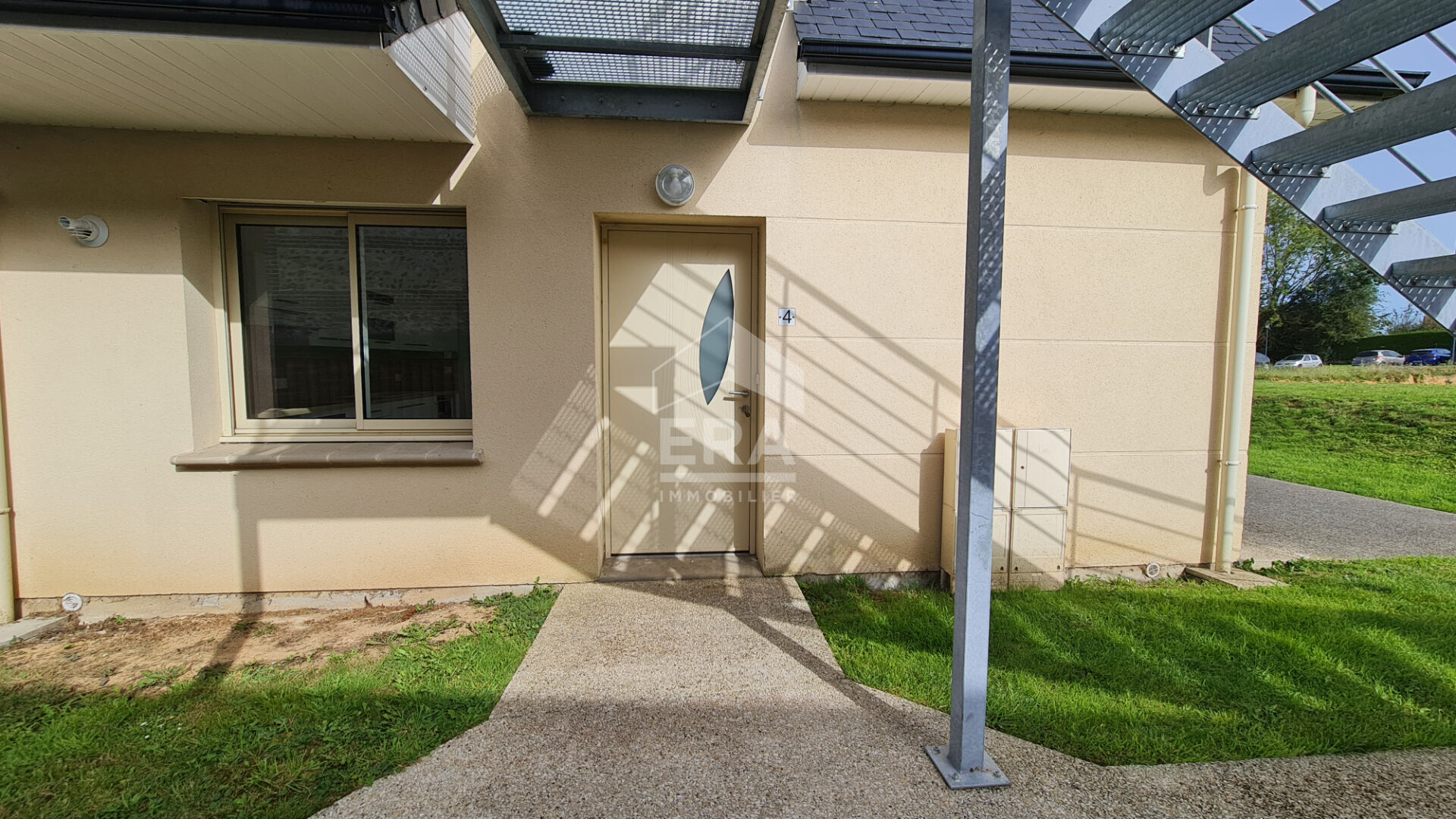 Photo Appartement T2 Buchy Centre - 46m² image 4/6