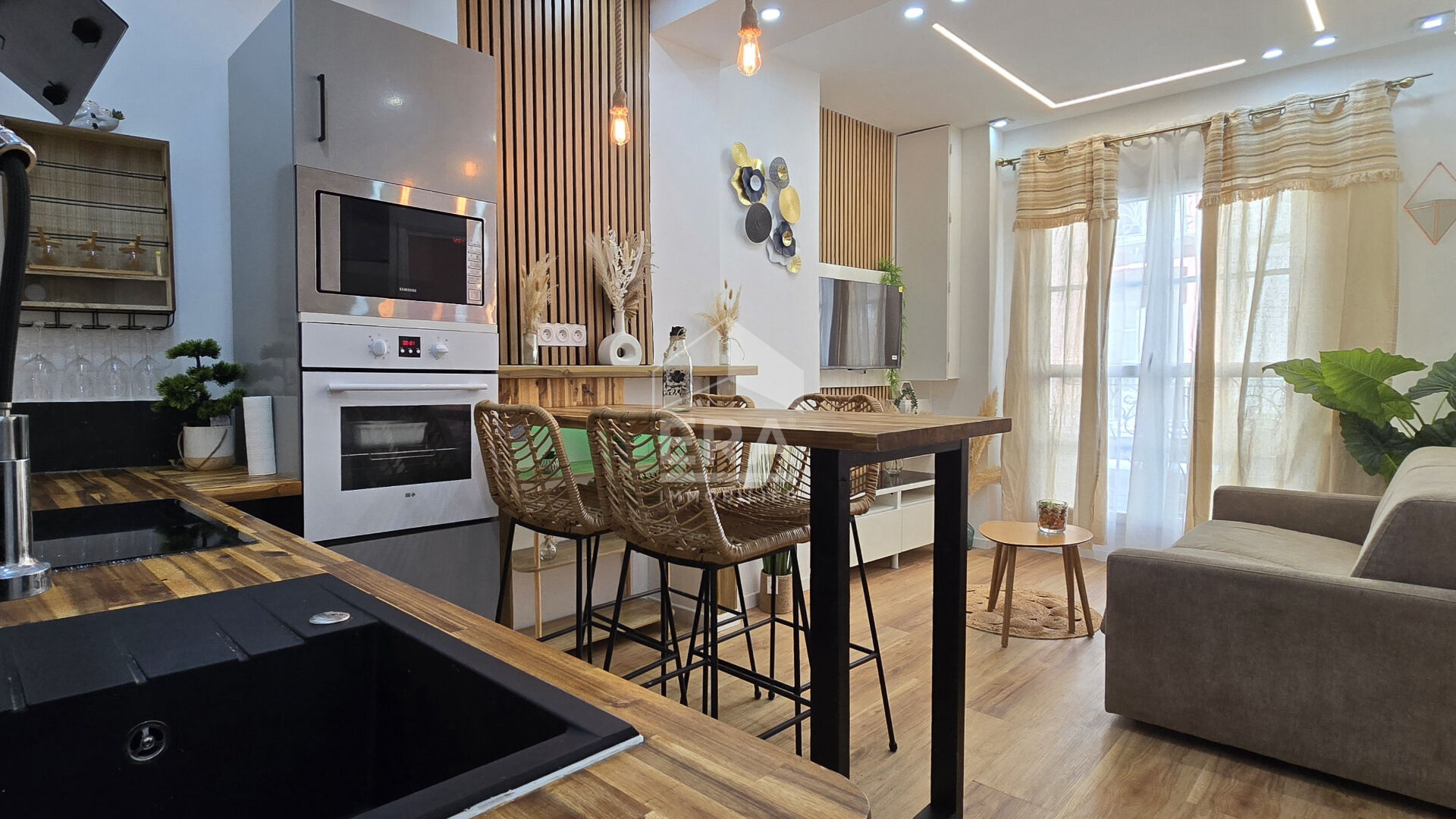 Agence immobilière de ERA AGENCE ANGO