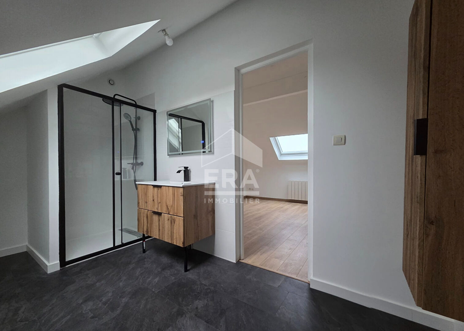 Photo Maison Douvrin 8 pièce(s) 152 m2 image 2/6