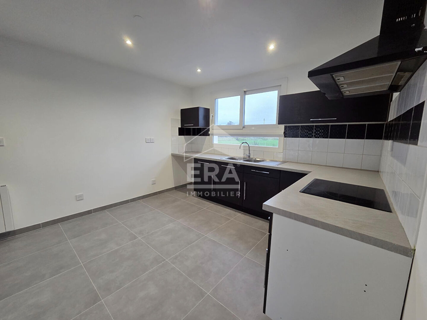 Photo Maison Douvrin 8 pièce(s) 152 m2 image 5/6