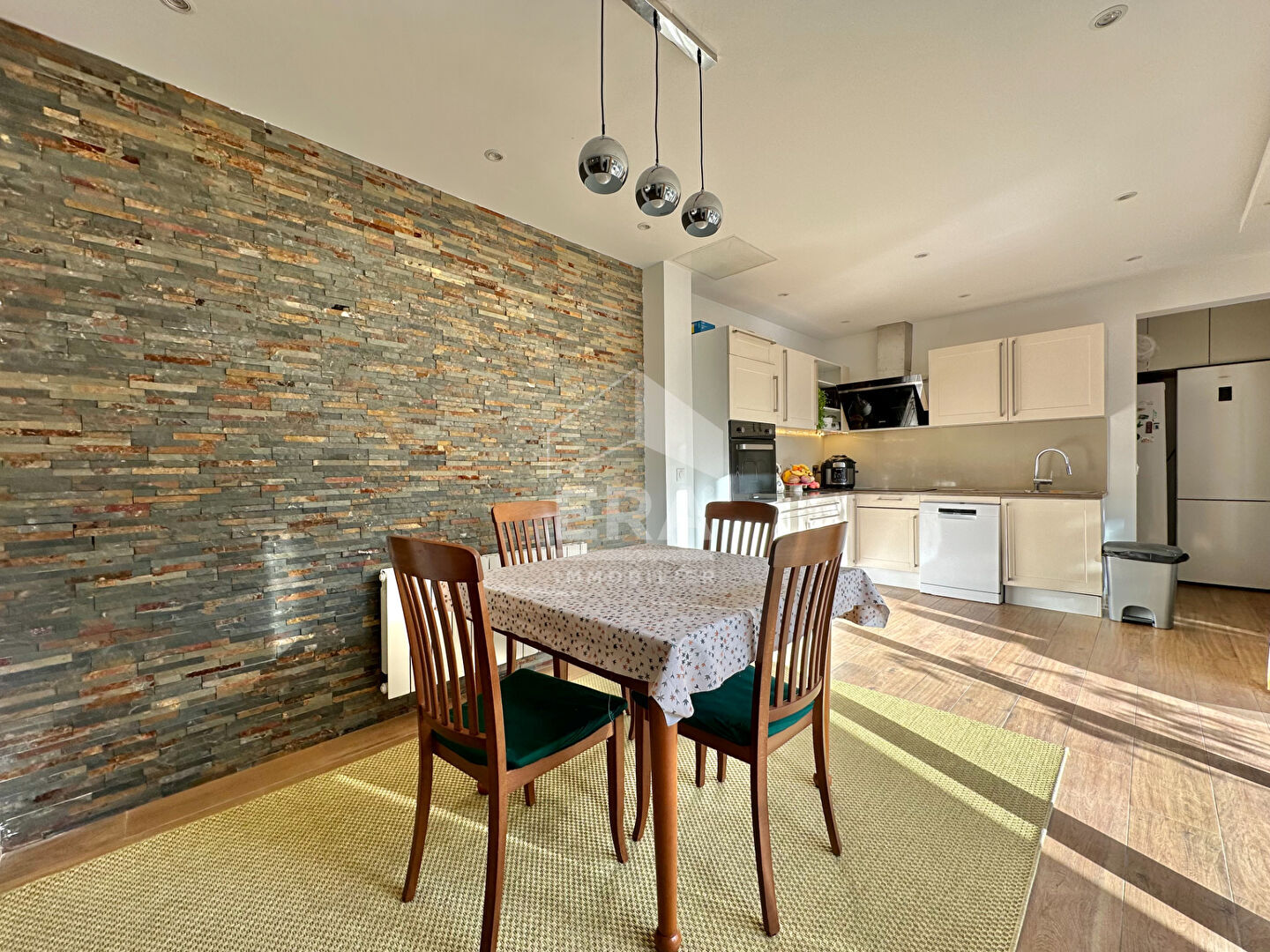 Photo Maison d'exception à vendre à Sartrouville - 6 pièces, 4 chambres image 4/6