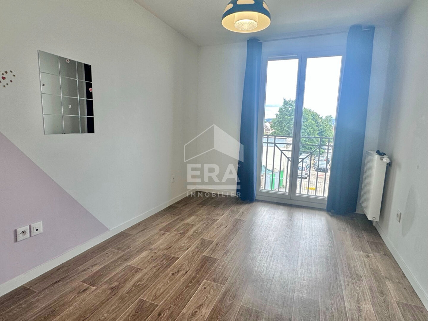 Photo À vendre : Appartement 4 pièces à Sartrouville - Exclusivité ERA IMMOBILIER image 5/6