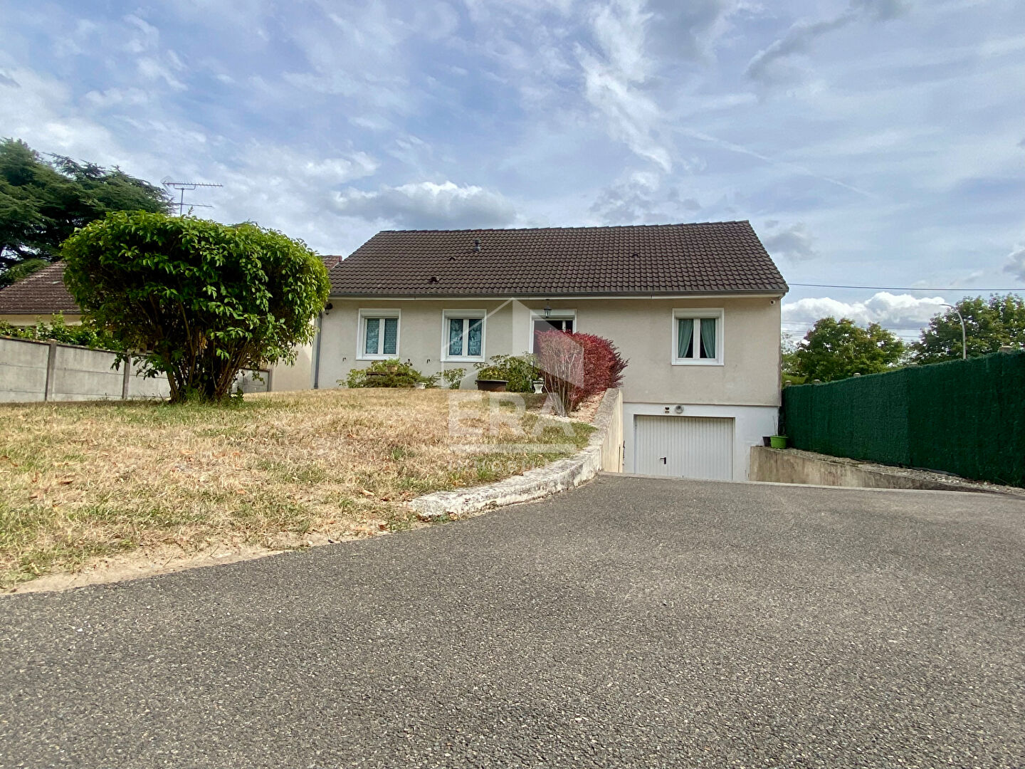 Maison Chalette Sur Loing 4 pièce(s) 94 m2