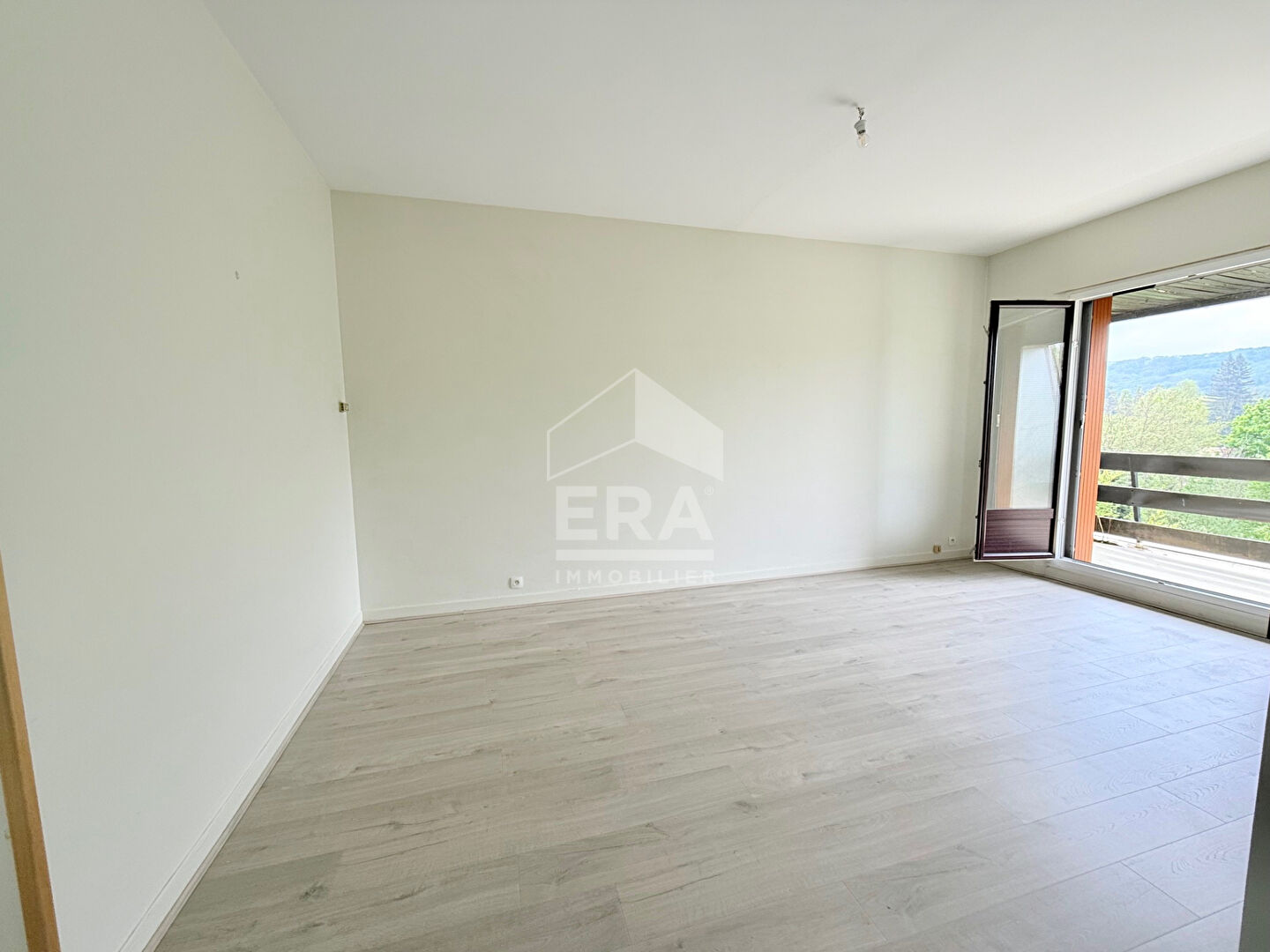 Agence immobilière de ERA  IMMOBILIER A LA CLEF DES CHAMPS