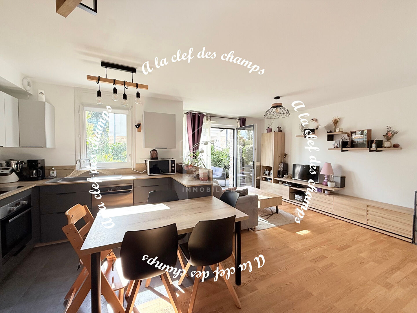 Agence immobilière de ERA  IMMOBILIER A LA CLEF DES CHAMPS