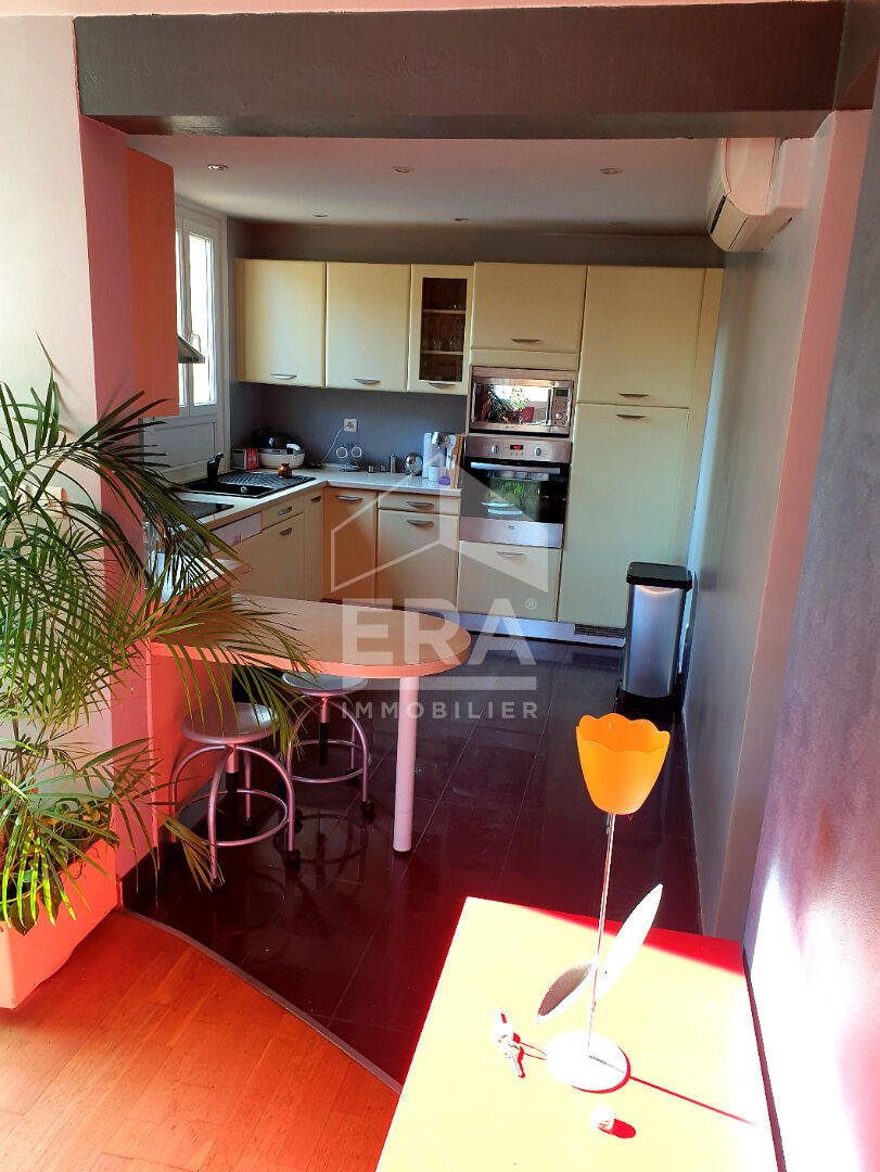 Photo Appartement à vendre 3 pièces en duplex avec terrasses proche centre ville de Perpignan image 3/6