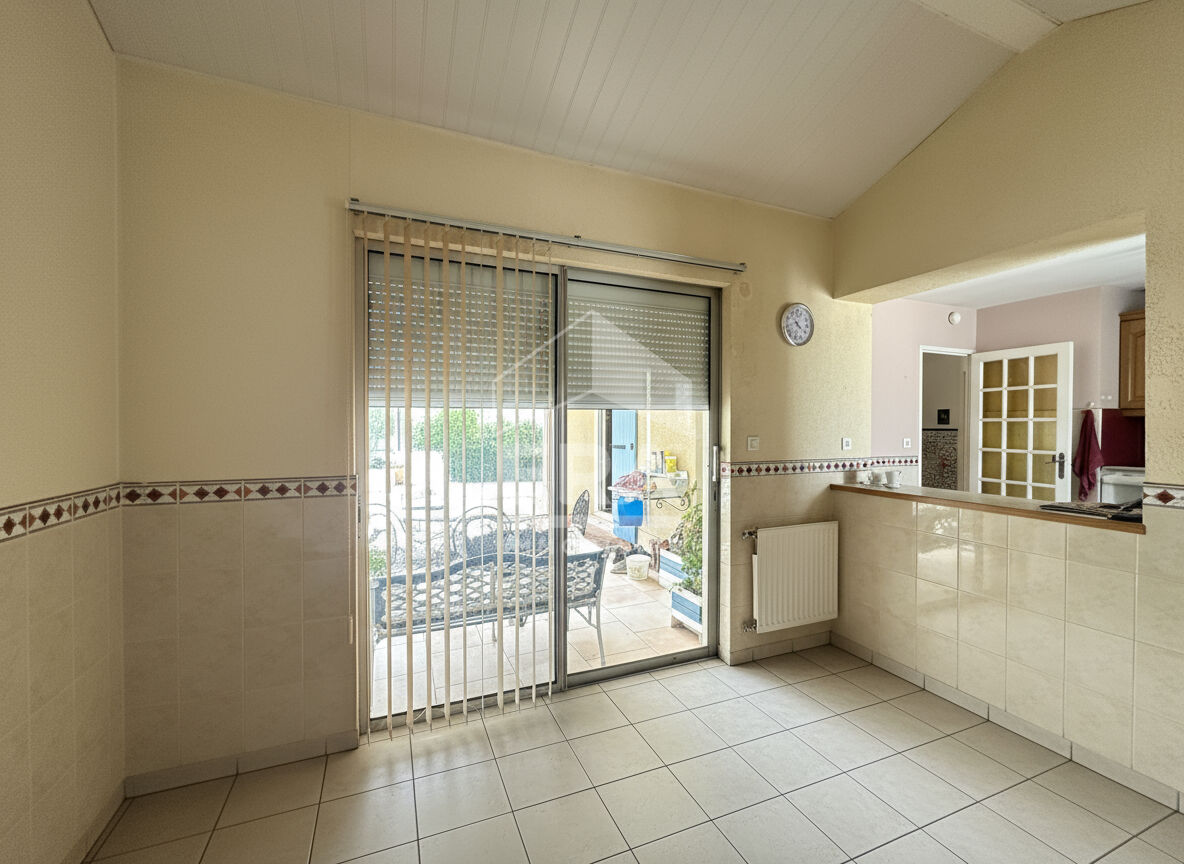 Photo A VENDRE - MILLAS - MAISON 4 FACES - 5 CHAMBRES - JARDIN image 5/6