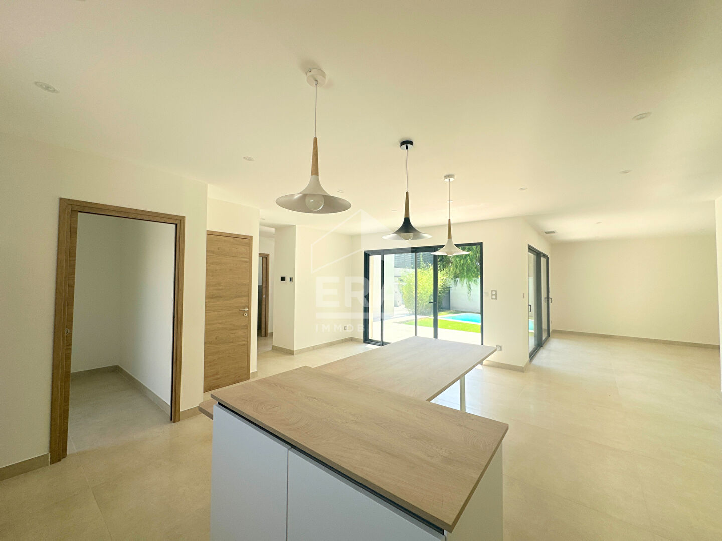 Photo Perpignan - Massilia : Villa 5 pièces de standing à vendre image 5/6